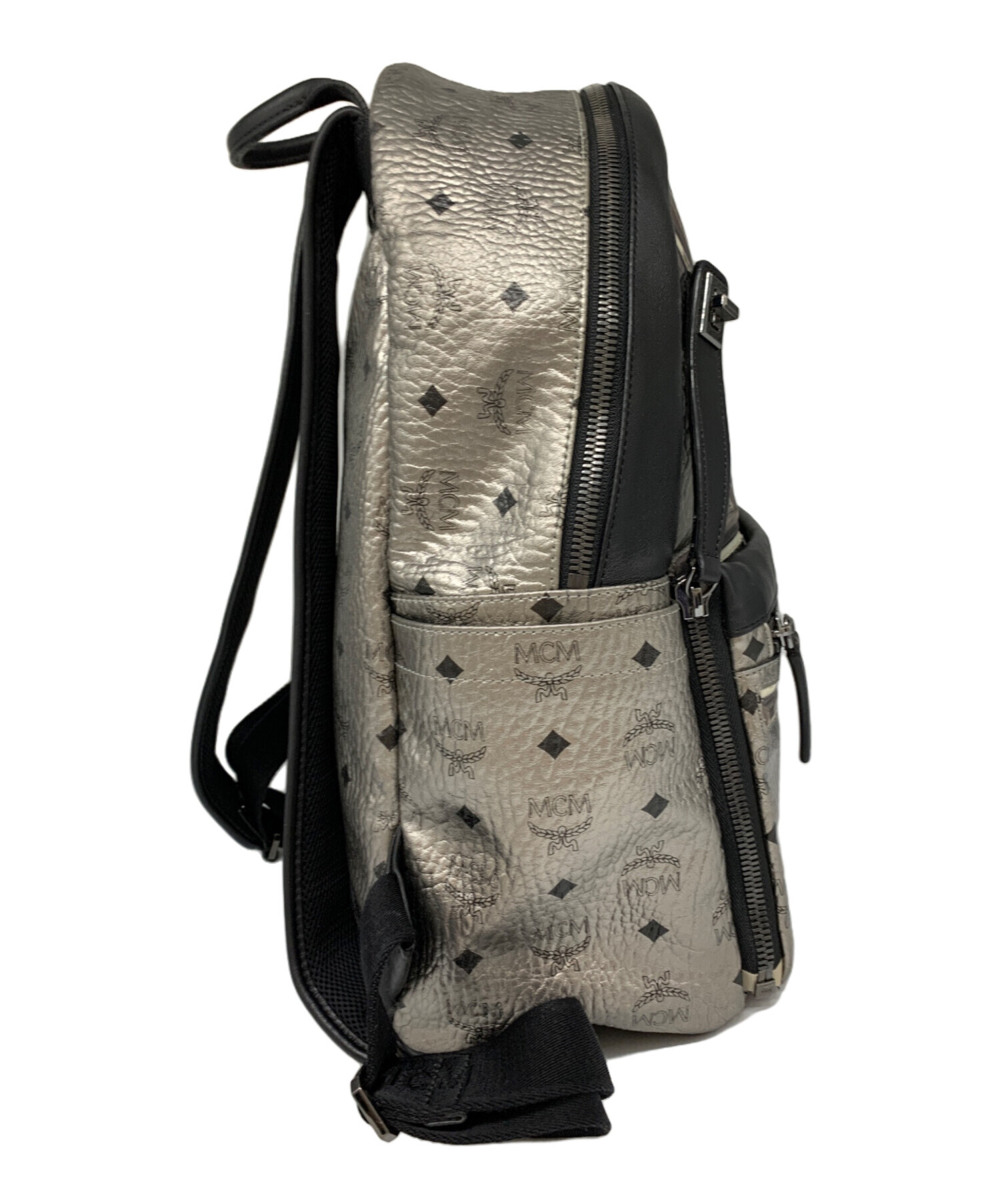 中古・古着通販】MCM (エムシーエム) MCM リュック シルバー｜ブランド 