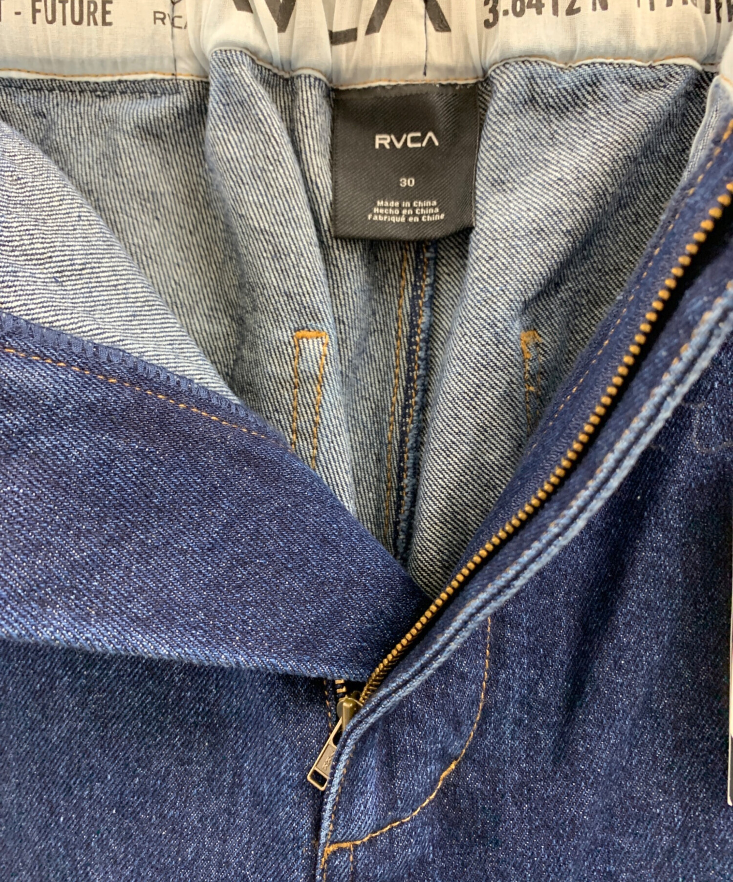 中古・古着通販】RVCA (ルーカ) デニムパンツ ネイビー サイズ:W30 未