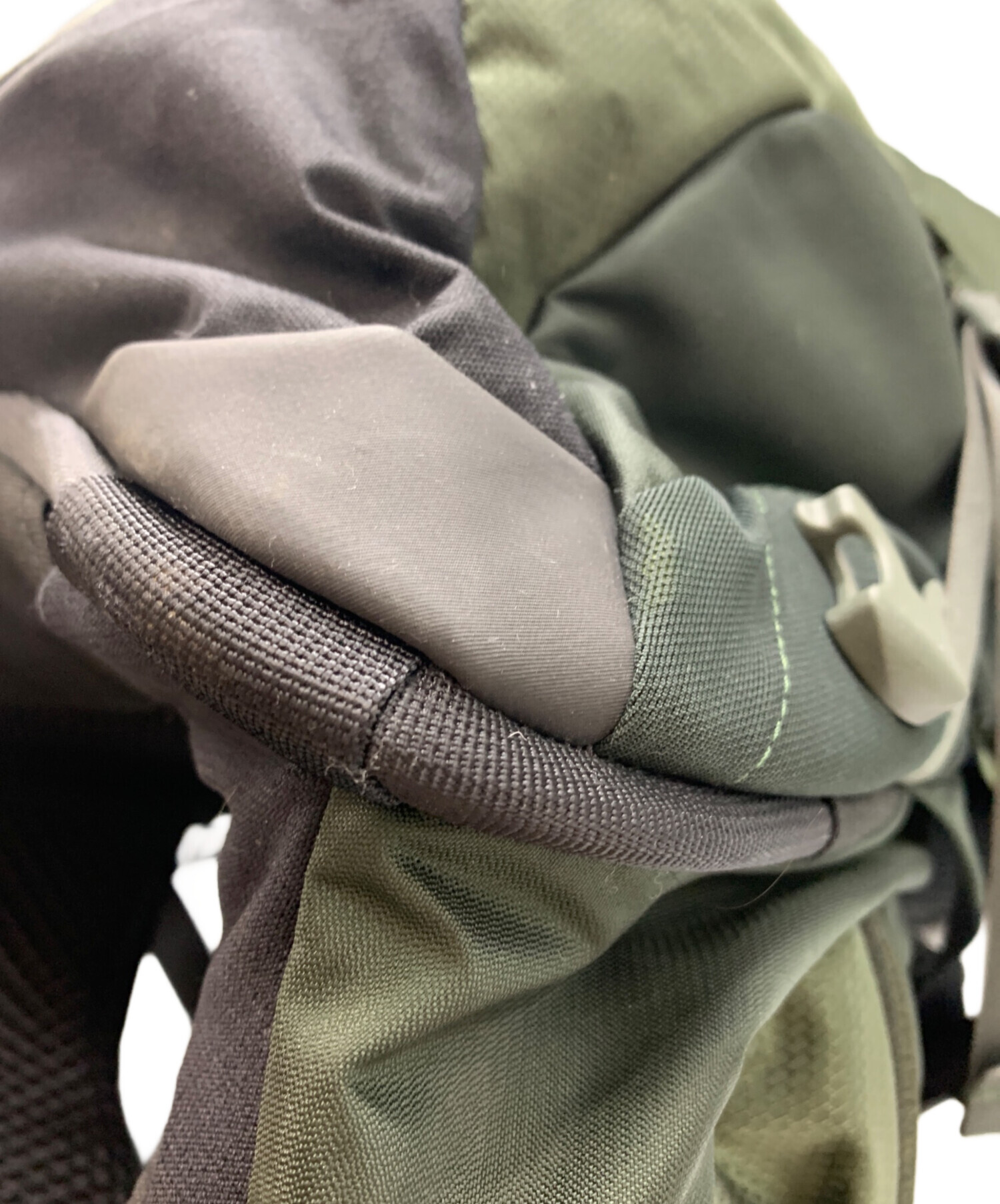 中古・古着通販】OSPREY (オスプレー) OSPREY バックパック カーキ