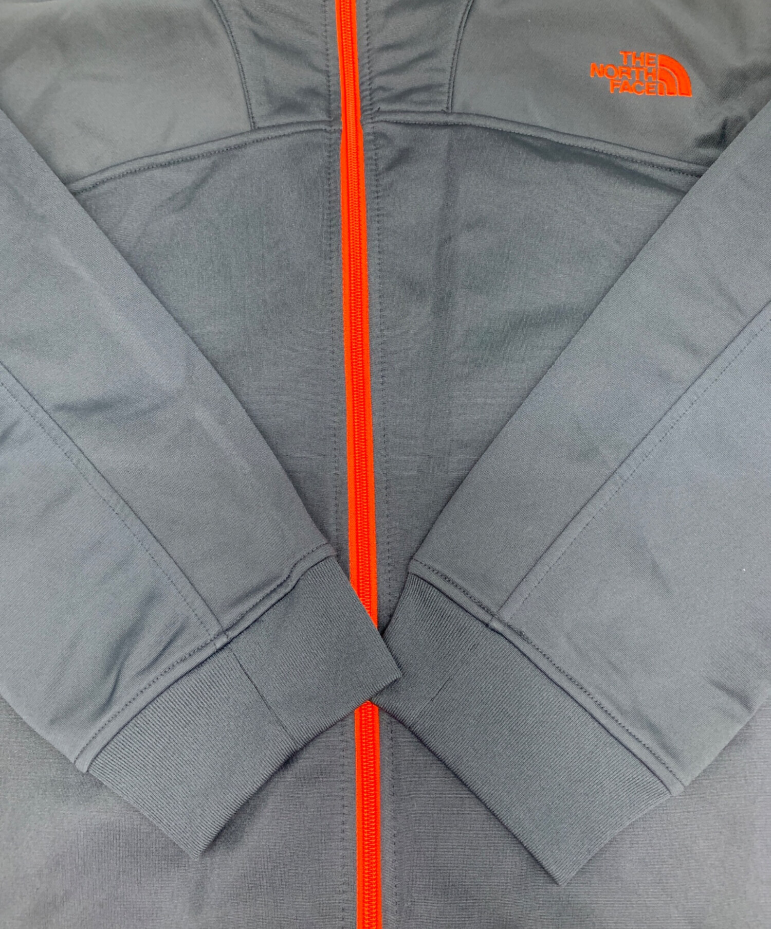 THE NORTH FACE / ジャケット/L/ポリエステル/GRY/NF0A2TAG 中古・古着通販】THE NORTH FACE (ザ ノース フェイス) THE NORTH FACE