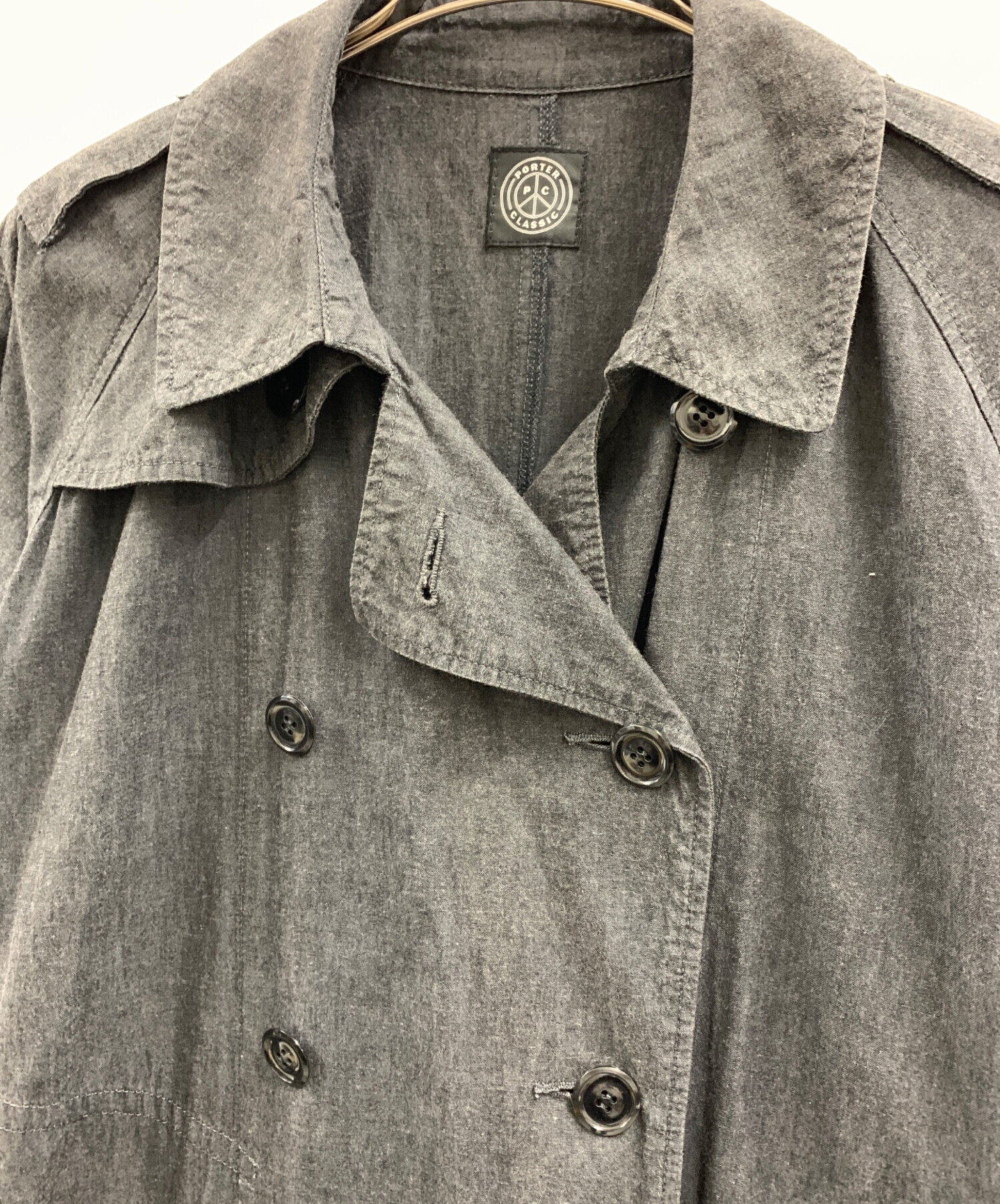 PORTER CLASSIC ポータークラシック スタンドカラー コート グレー クラシカルでスタンダードな雰囲気も魅力的のアウターたちをご紹介