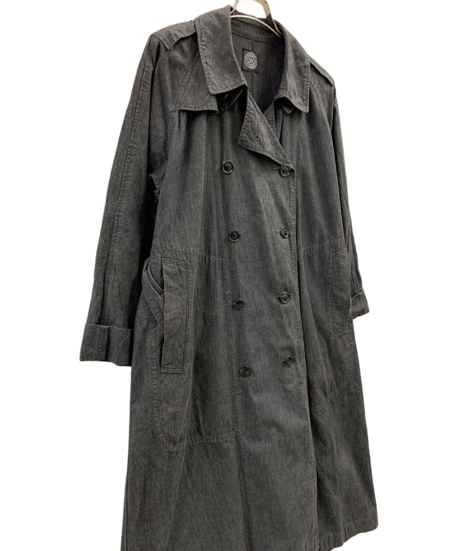 PORTER CLASSIC ポータークラシック スタンドカラー コート グレー クラシカルでスタンダードな雰囲気も魅力的のアウターたちをご紹介