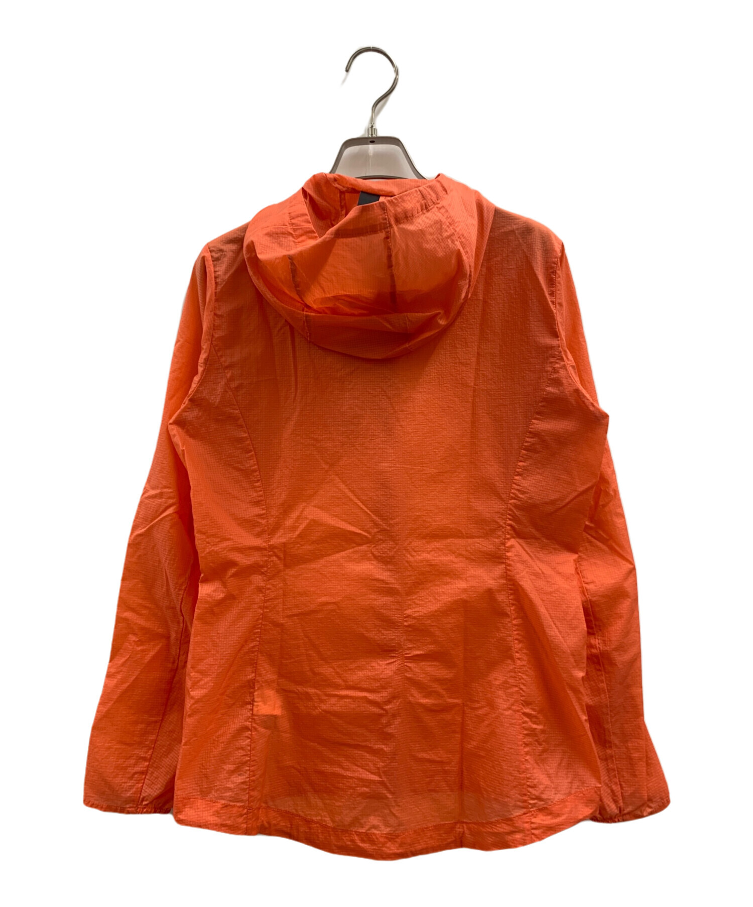 中古・古着通販】Patagonia (パタゴニア) ナイロンジャケット オレンジ 中古・古着通販】Patagonia (パタゴニア) ナイロンジャケット オレンジ