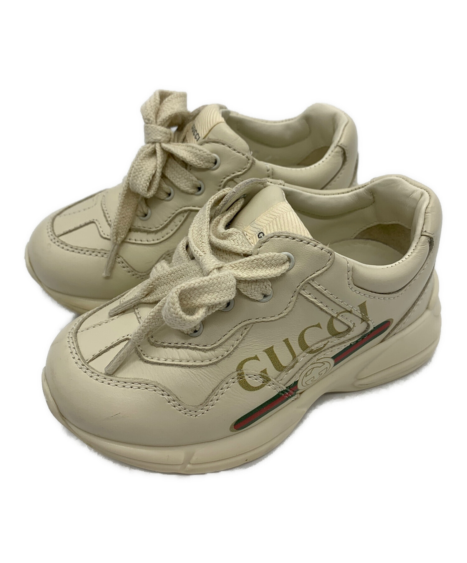 GUCCIキッズスニーカー アイボリー 中古・古着通販】GUCCI (グッチ) GUCCI スニーカー アイボリー サイズ
