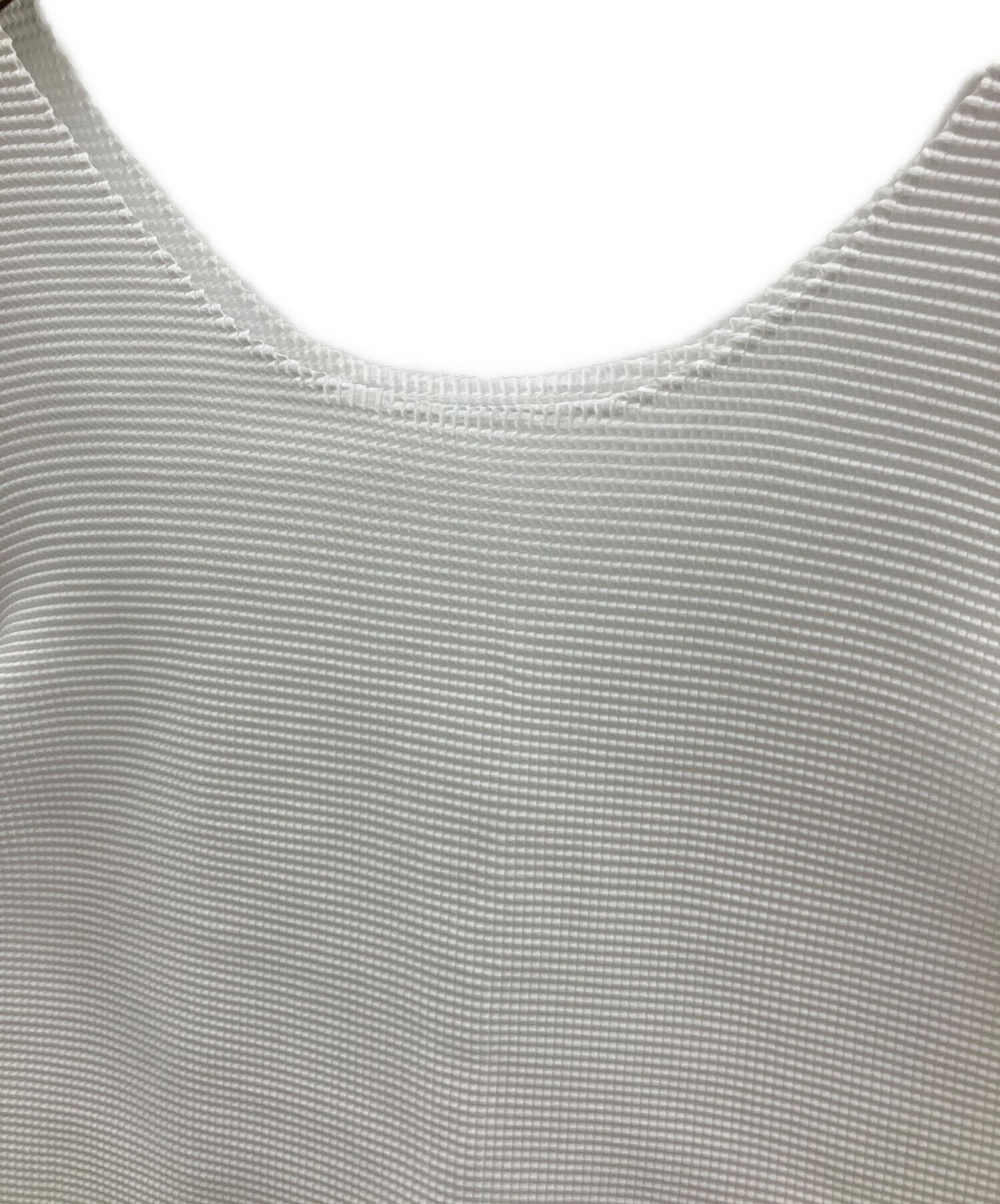 【中古】ミー イッセイミヤケ me ISSEY MIYAKE 2019年秋冬 半袖 プリーツ ブラウス ホワイトxブルー【サイズ表記なし（M位）】【レディース】 楽天市場】イッセイミヤケ（トップス｜レディースファッション）の通販