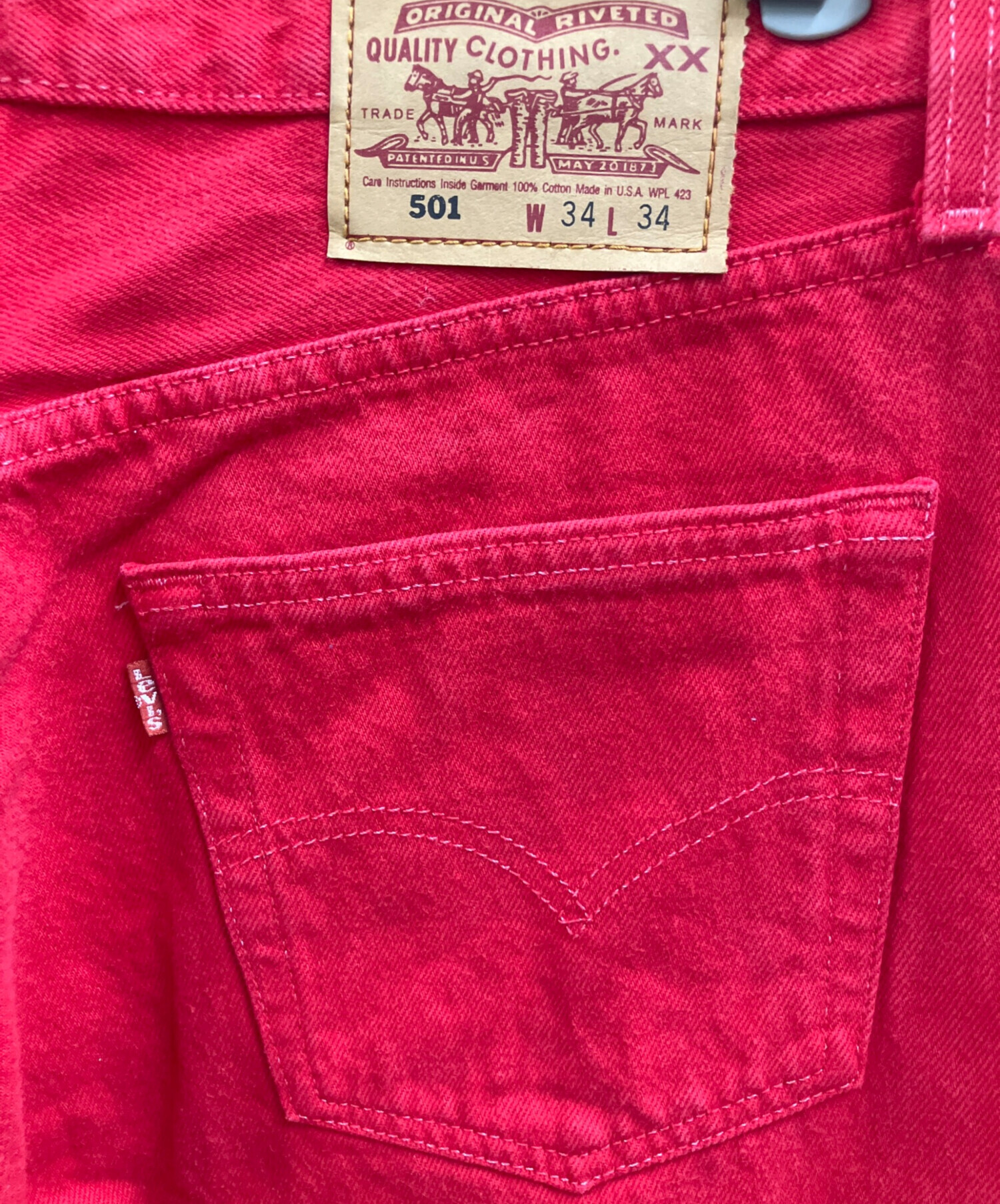 中古・古着通販】LEVI'S (リーバイス) 501デニムパンツ レッド サイズ