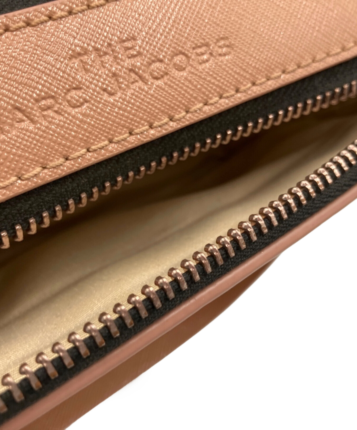 マークジェイコブス MARC JACOBS ショルダーバッグ スナップショット レザー グレージュ×ライトピンク レディース 送料無料【中古】 h32019k 中古・古着通販】MARC JACOBS (マークジェイコブス) スナップショット