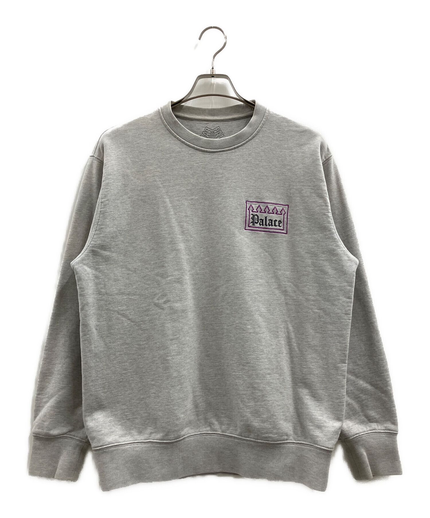 PALACE グレー スウェット 中古・古着通販】PALACE (パレス) PALACE GATED COMMUNITY CREW グレー