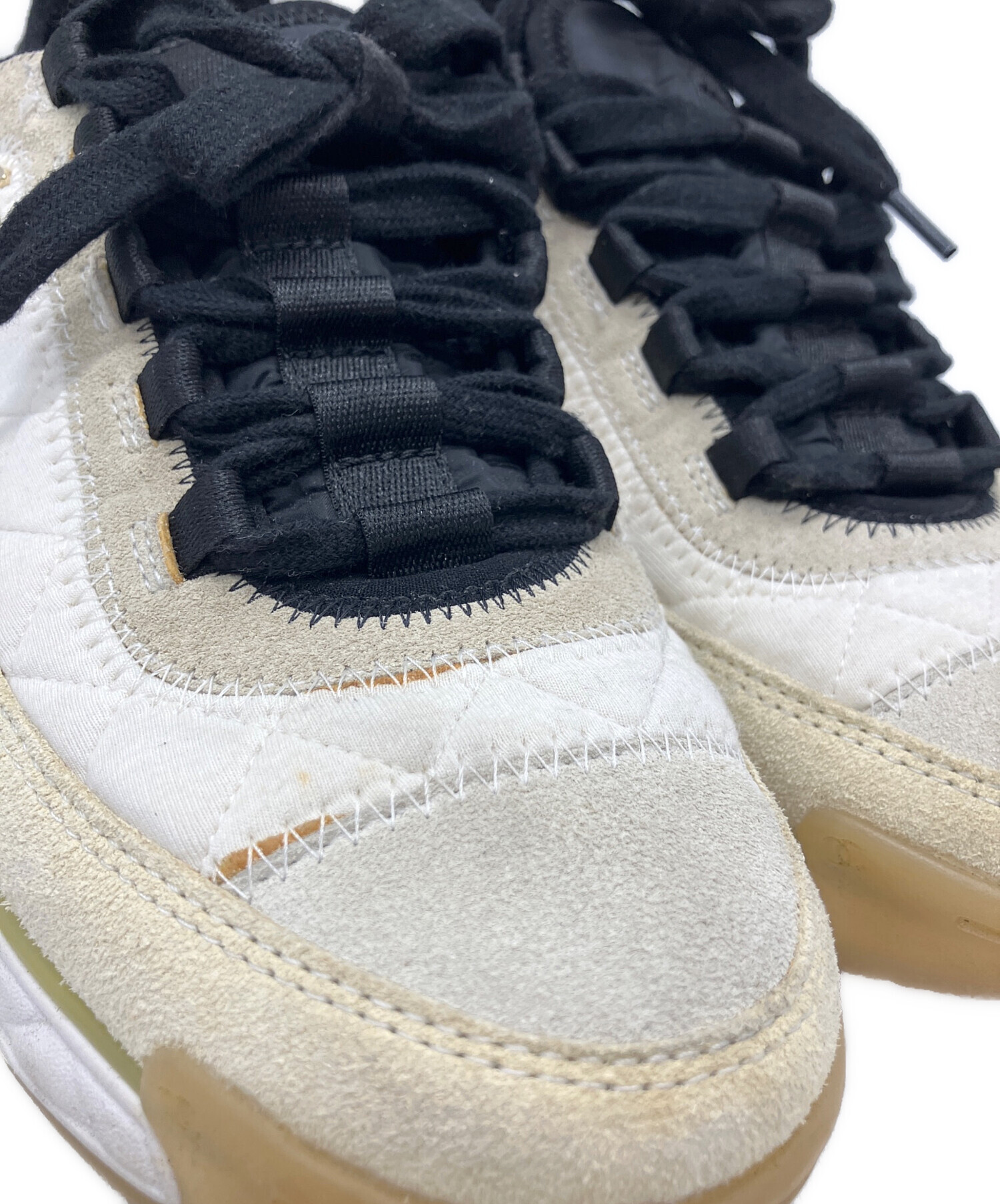 中古・古着通販】CHANEL (シャネル) CHANEL スニーカー ホワイト
