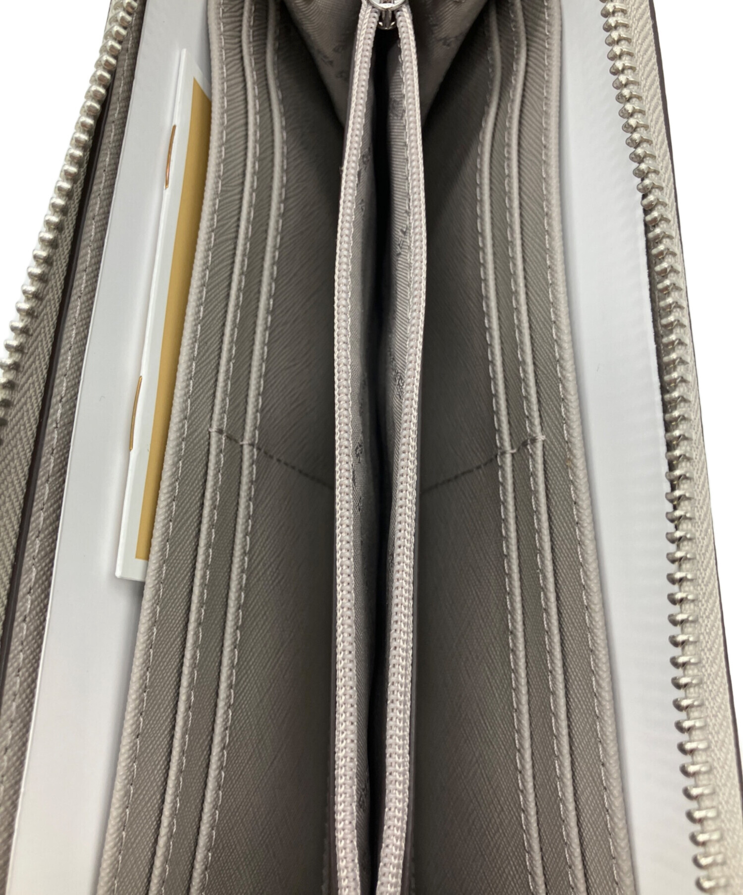 中古・古着通販】MICHAEL KORS (マイケルコース) MICHAEL KORS 長財布 