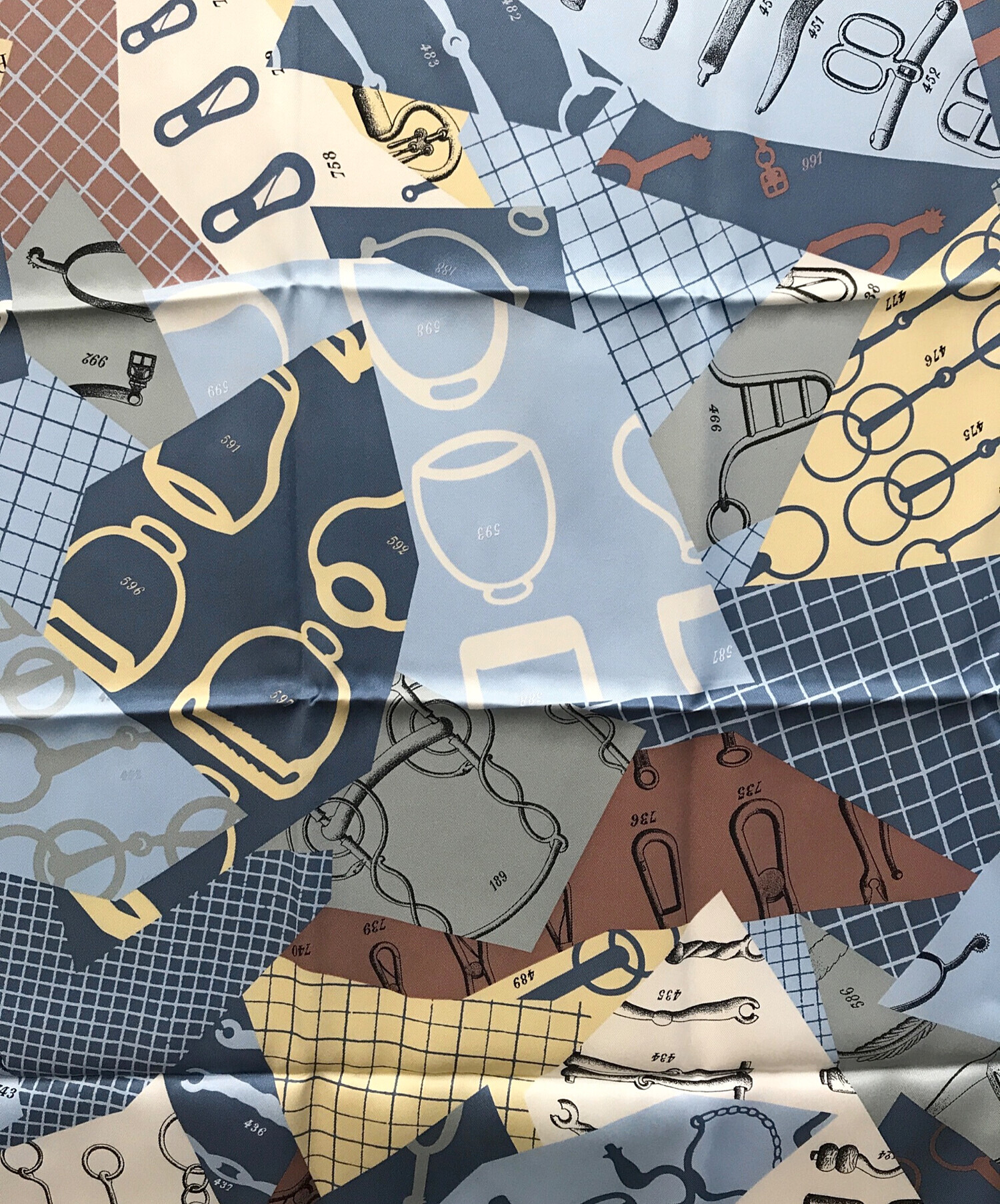 未使用 エルメス スカーフ エルメス スカーフ 90cm 未使用保管レア品