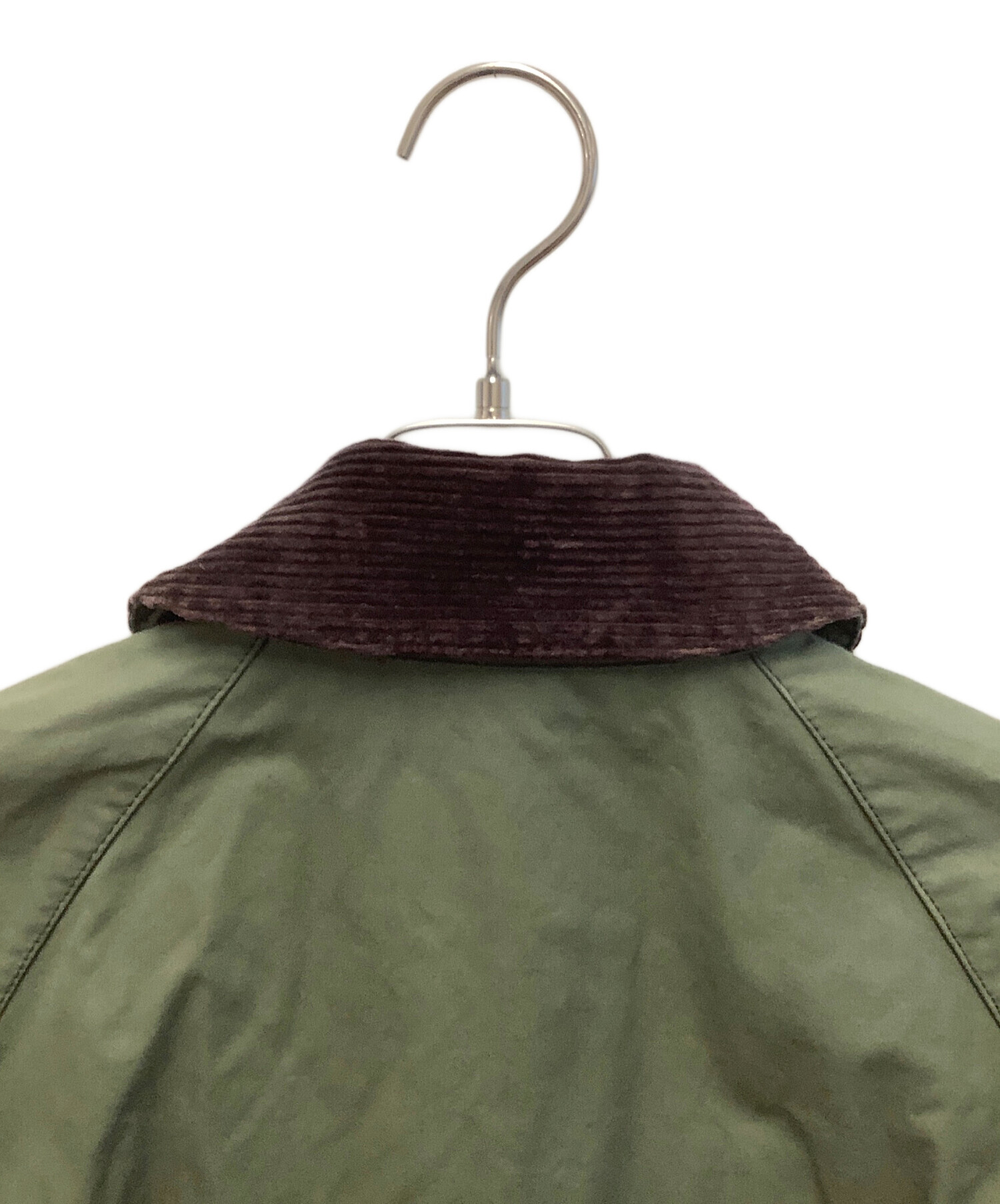 中古・古着通販】Barbour (バブアー) オイルド ジャケット グリーン 中古・古着通販】Barbour (バブアー) オイルド ジャケット グリーン
