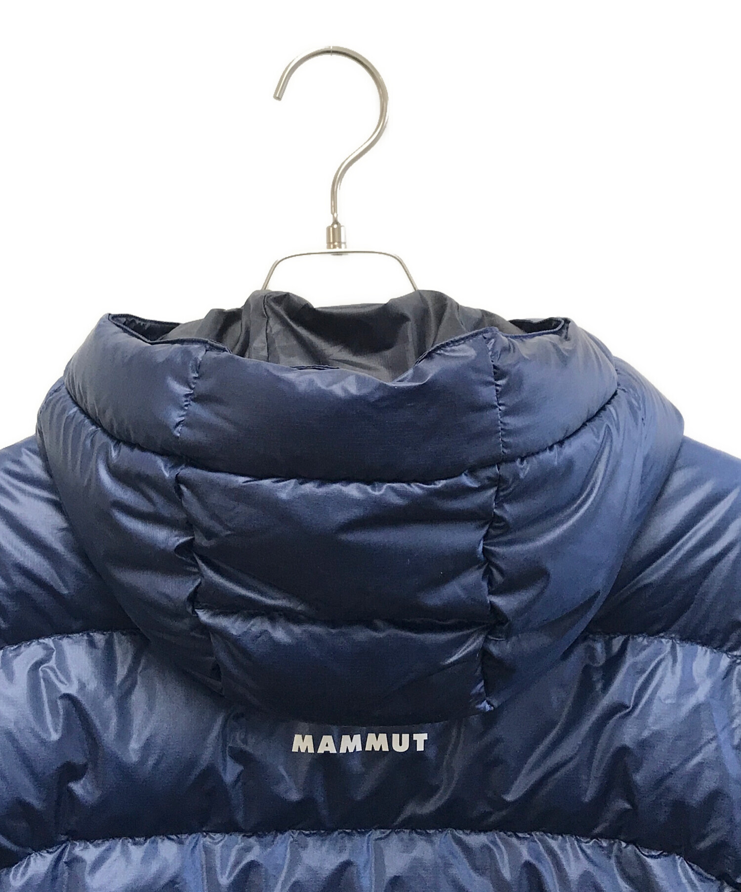 マムート ダウン AsiaS 中古・古着通販】MAMMUT (マムート) ダウンジャケット ネイビー サイズ