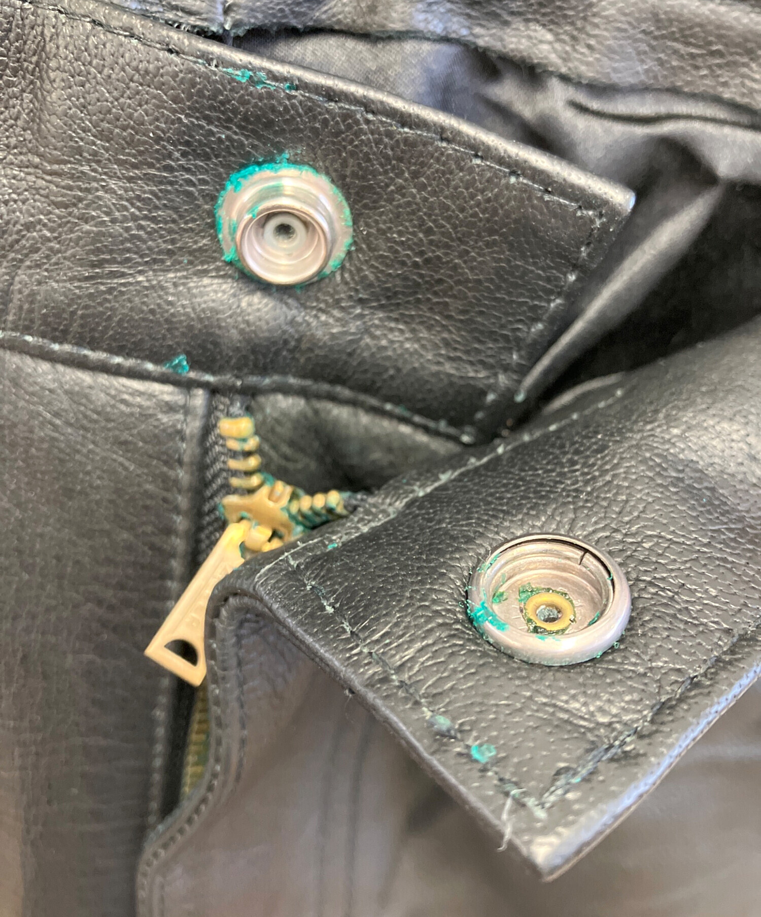 中古・古着通販】AVIREX (アヴィレックス) レザーパンツ ブラック