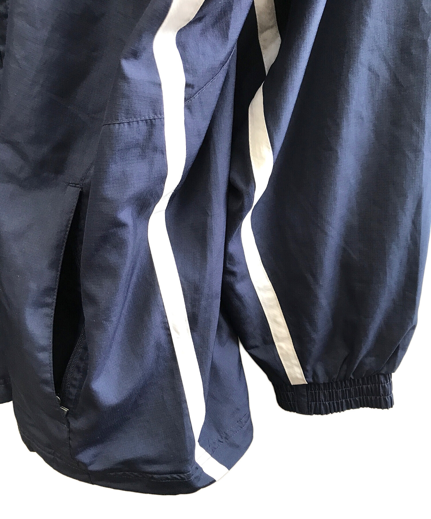 中古・古着通販】UMBRO (アンブロ) ナイロンジャケット ネイビー
