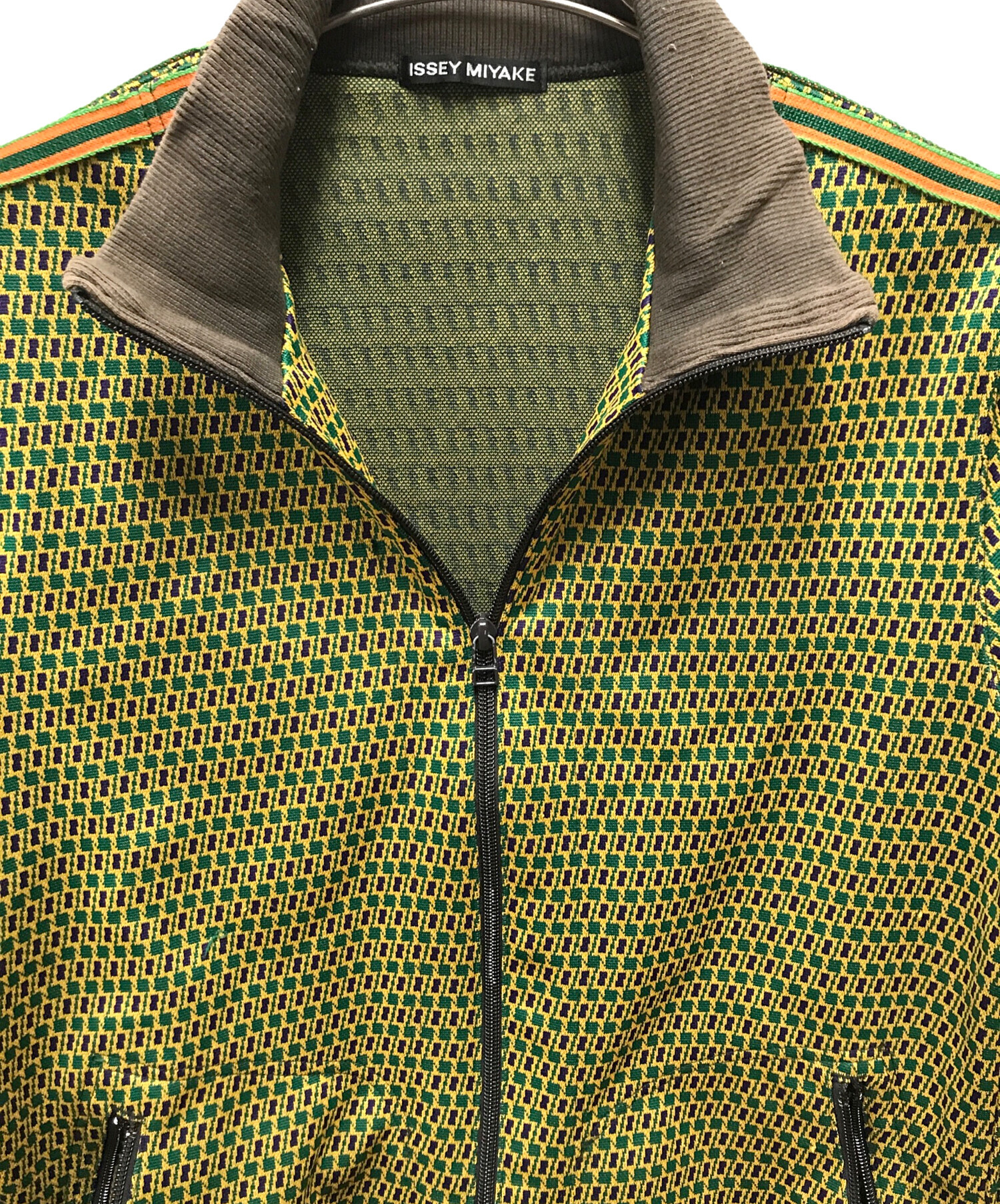 中古・古着通販】ISSEY MIYAKE (イッセイミヤケ) サイドライン幾何学