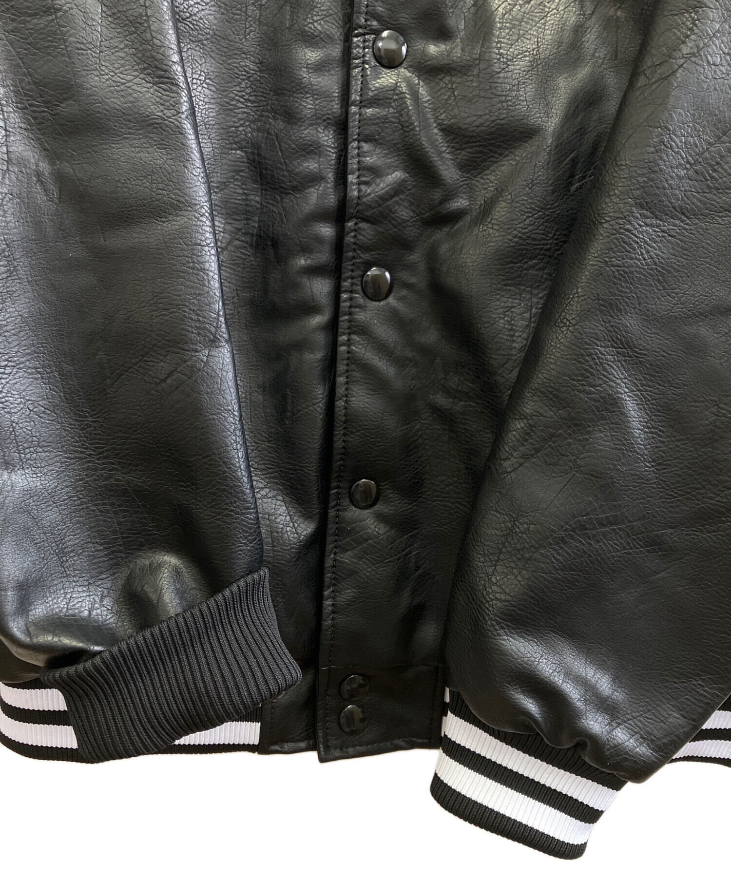 中古・古着通販】FANATICS (ファナティクス) スタジャン ブラック 
