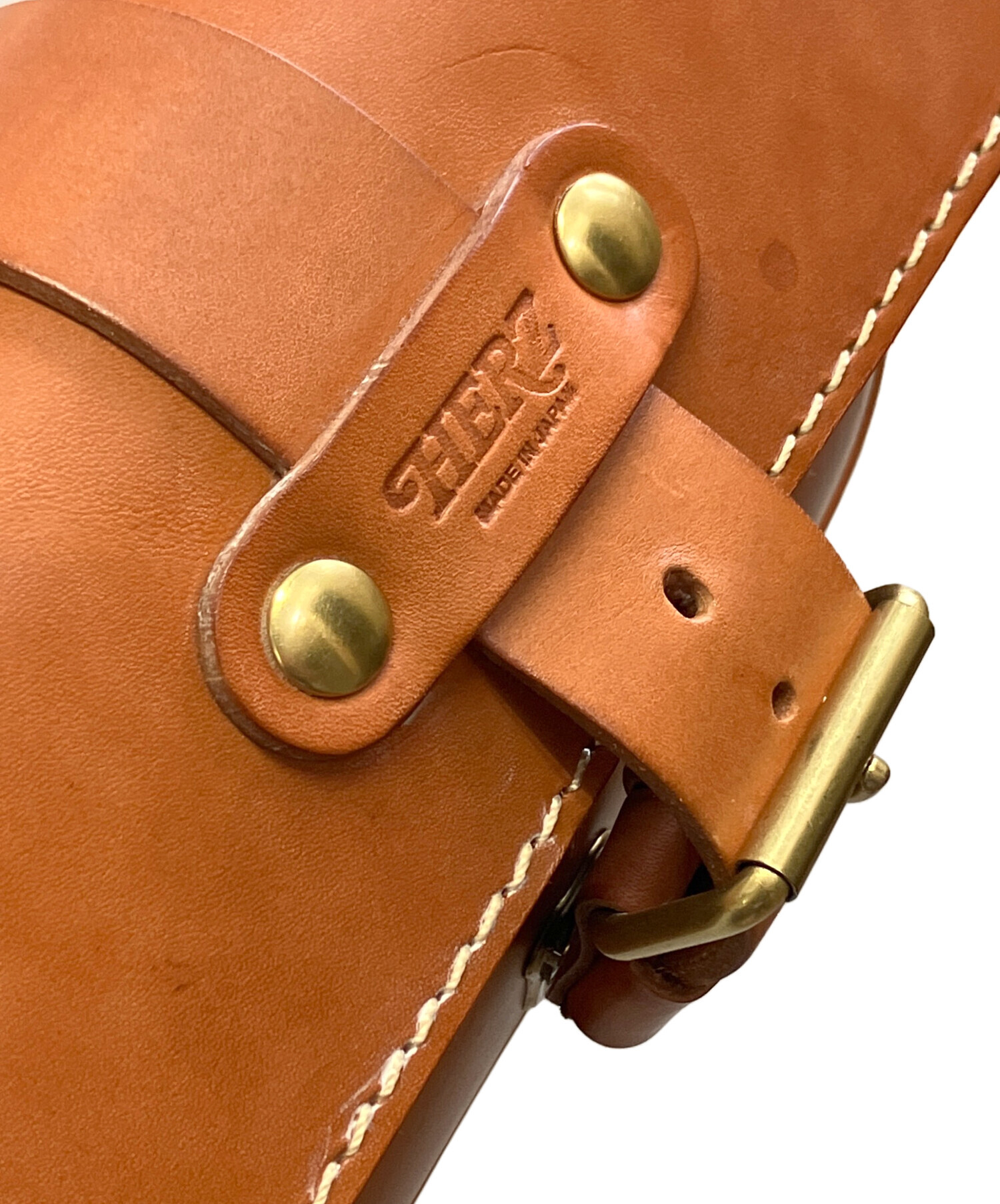 中古・古着通販】Herz (ヘルツ) ボディバッグ ブラウン｜ブランド