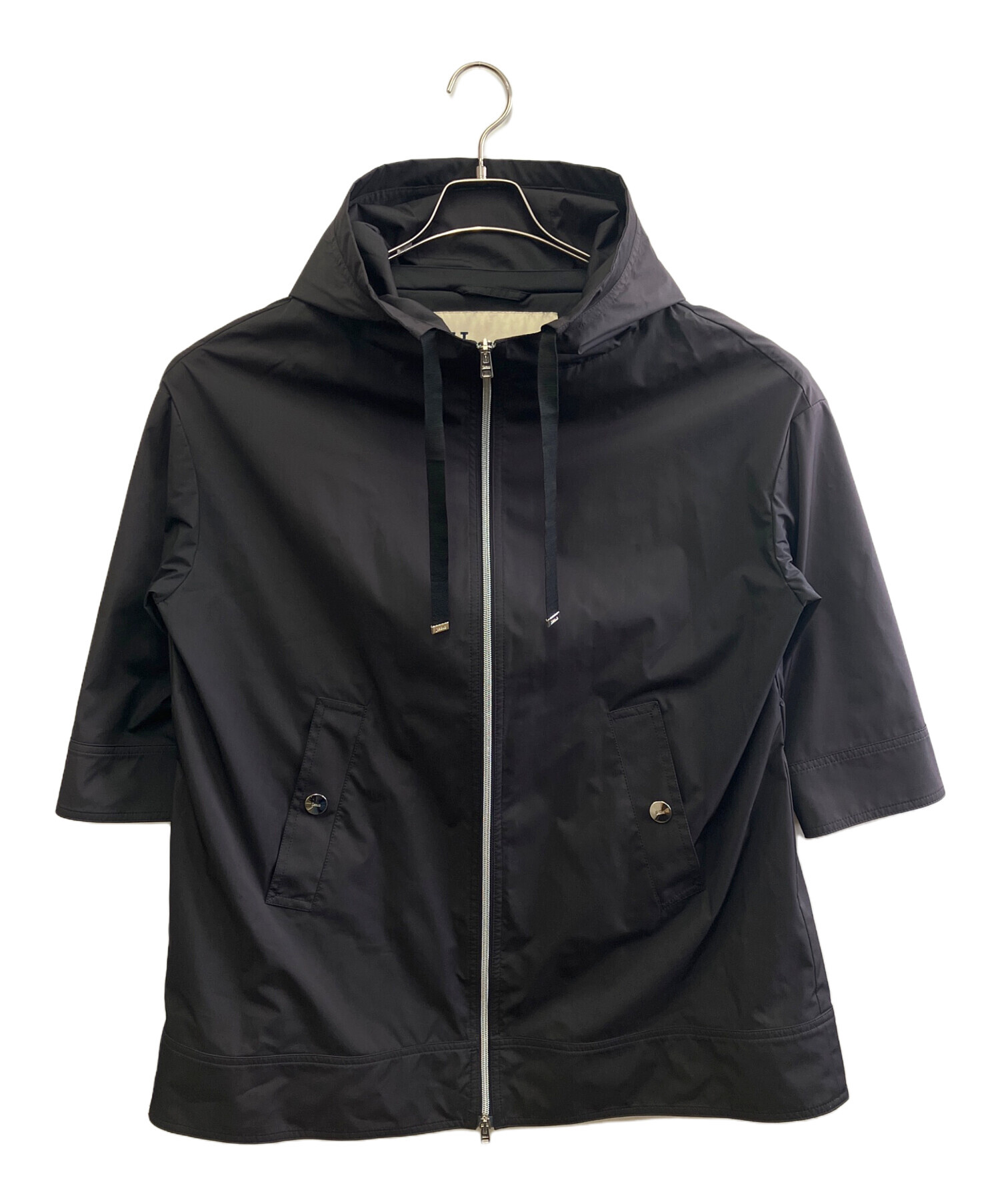 ★⭐︎Herno マウンテンパーカー 46 オリーブ 中古・古着通販】HERNO (ヘルノ) マウンテンパーカー ブラック