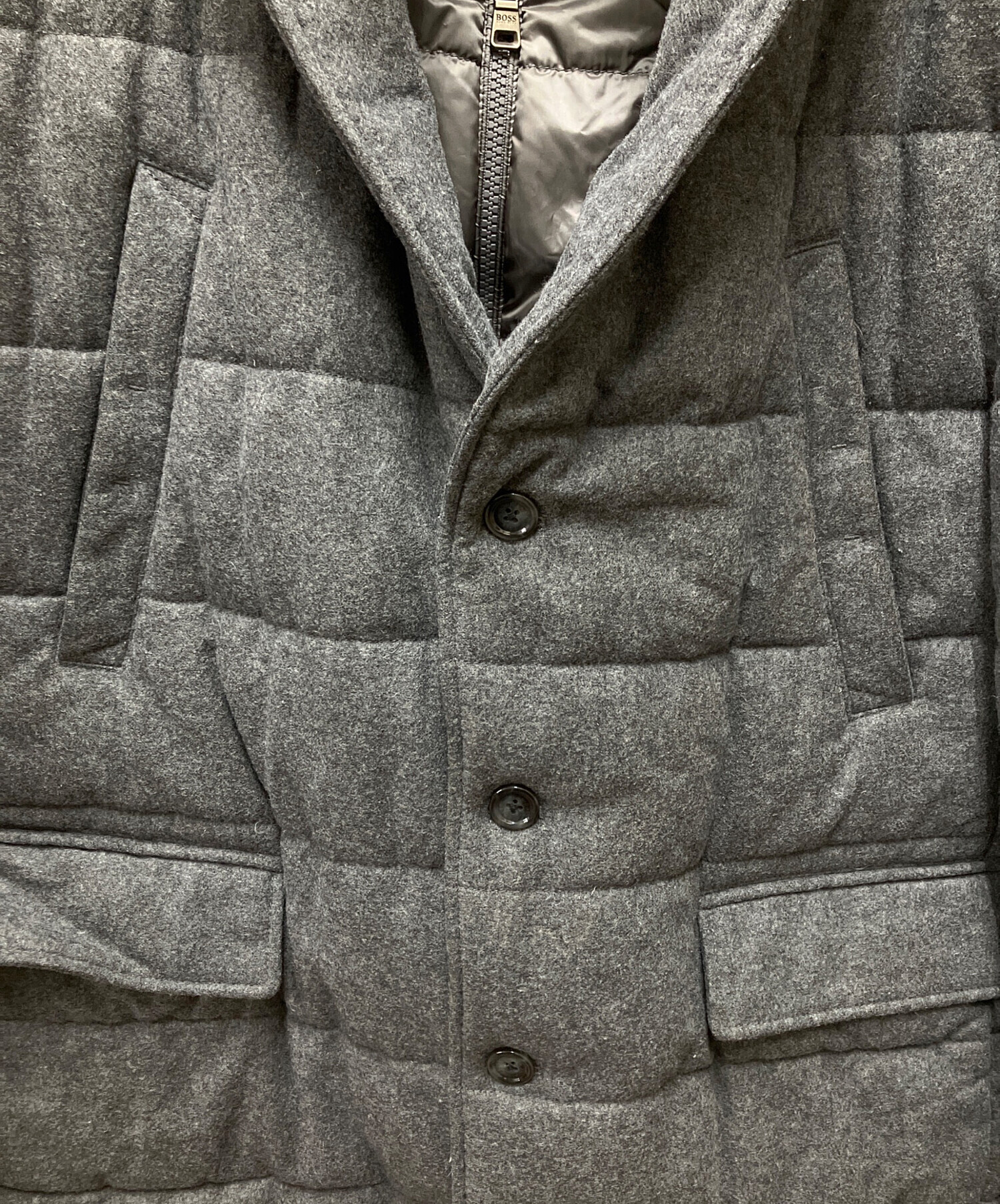 中古・古着通販】HUGO BOSS (ヒューゴ ボス) 中綿コート グレー サイズ  