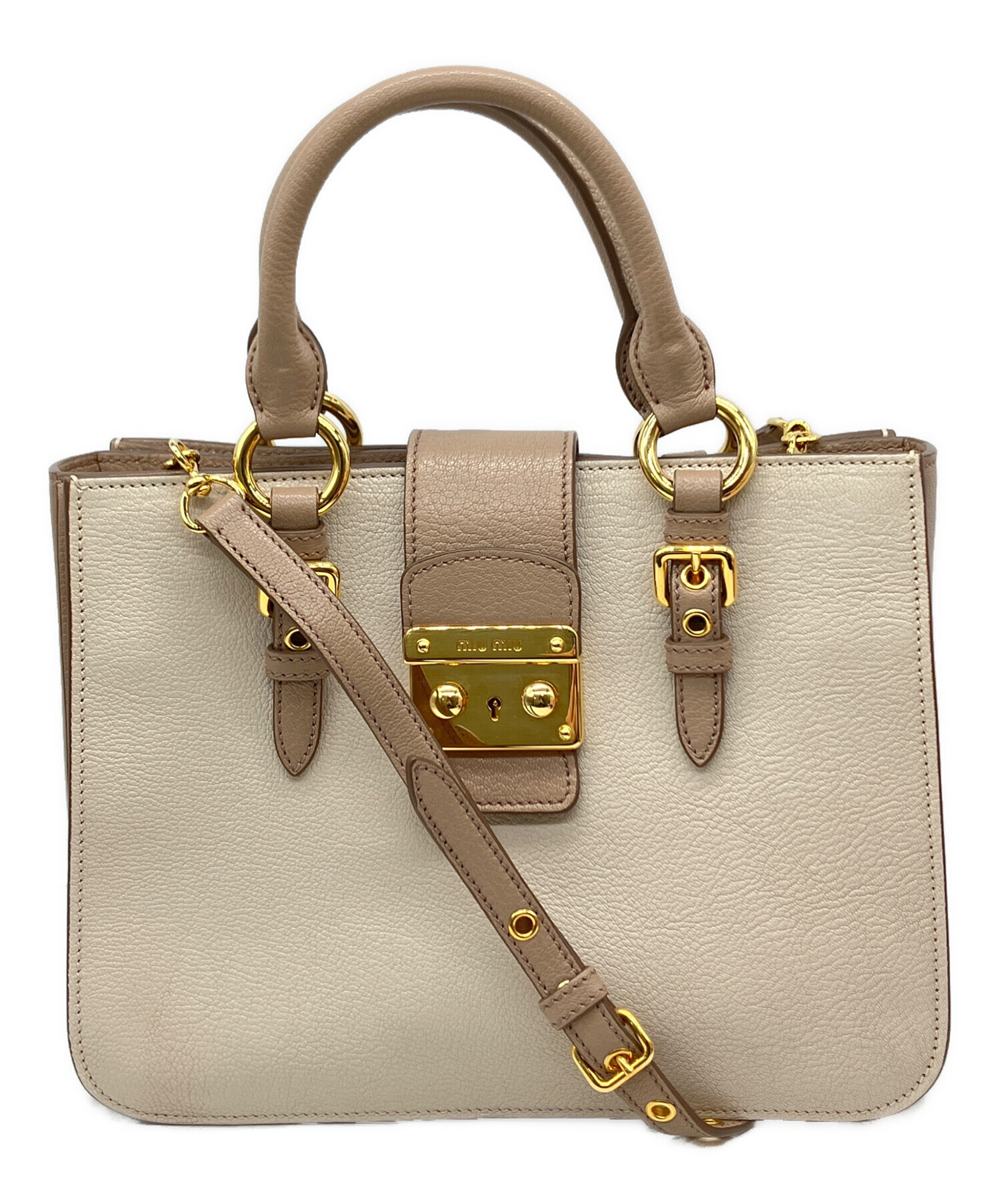 【BIGお買い物ラリー★30%OFFセール中】ミュウミュウ MIUMIU ハンドバッグ ベージュ×ゴールド レディース 中古 中古・古着通販】MIU MIU (ミュウミュウ) ハンドバッグ ピンクベージュ