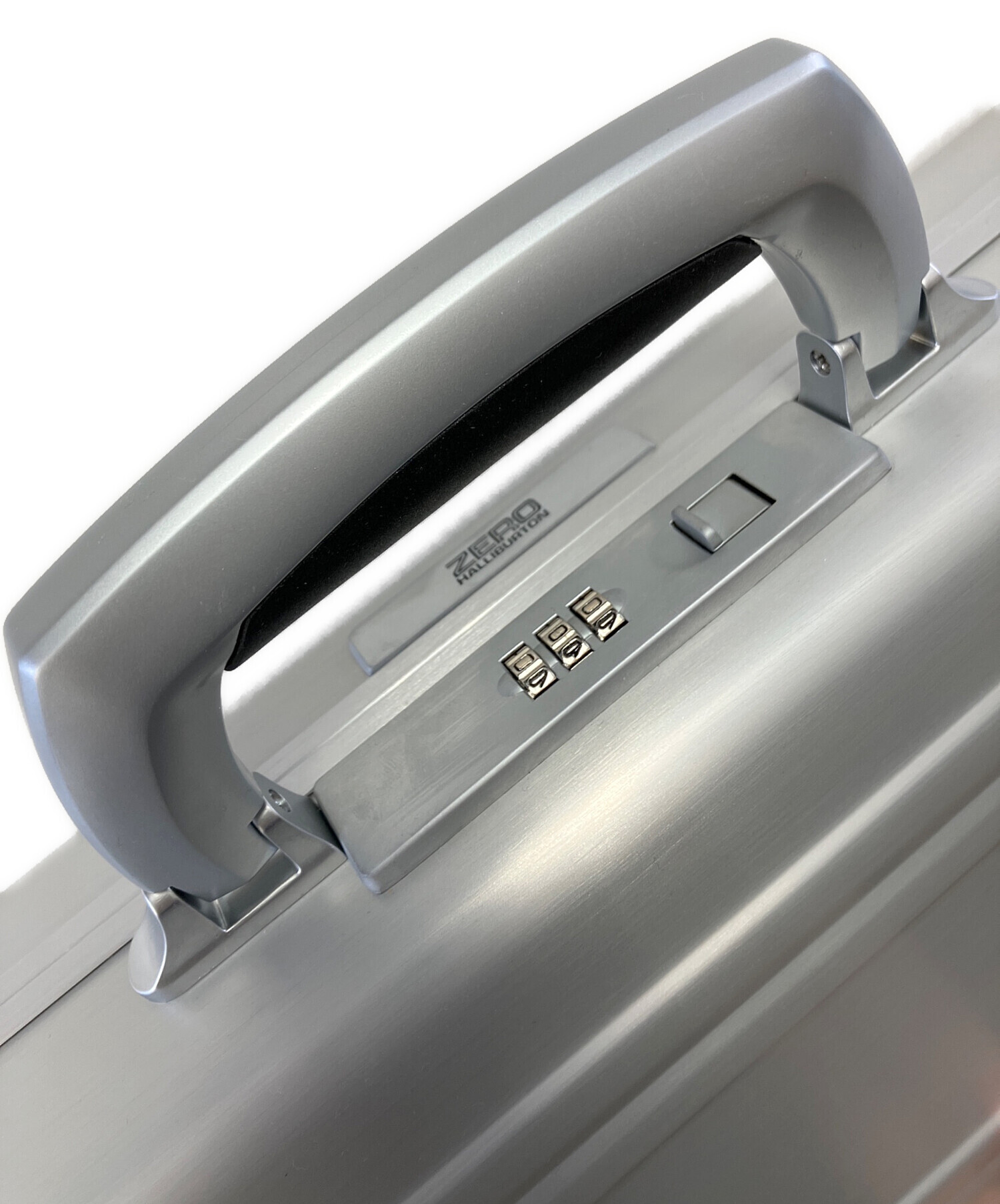 中古・古着通販】ZERO HALLIBURTON (ゼロ ハリバートン