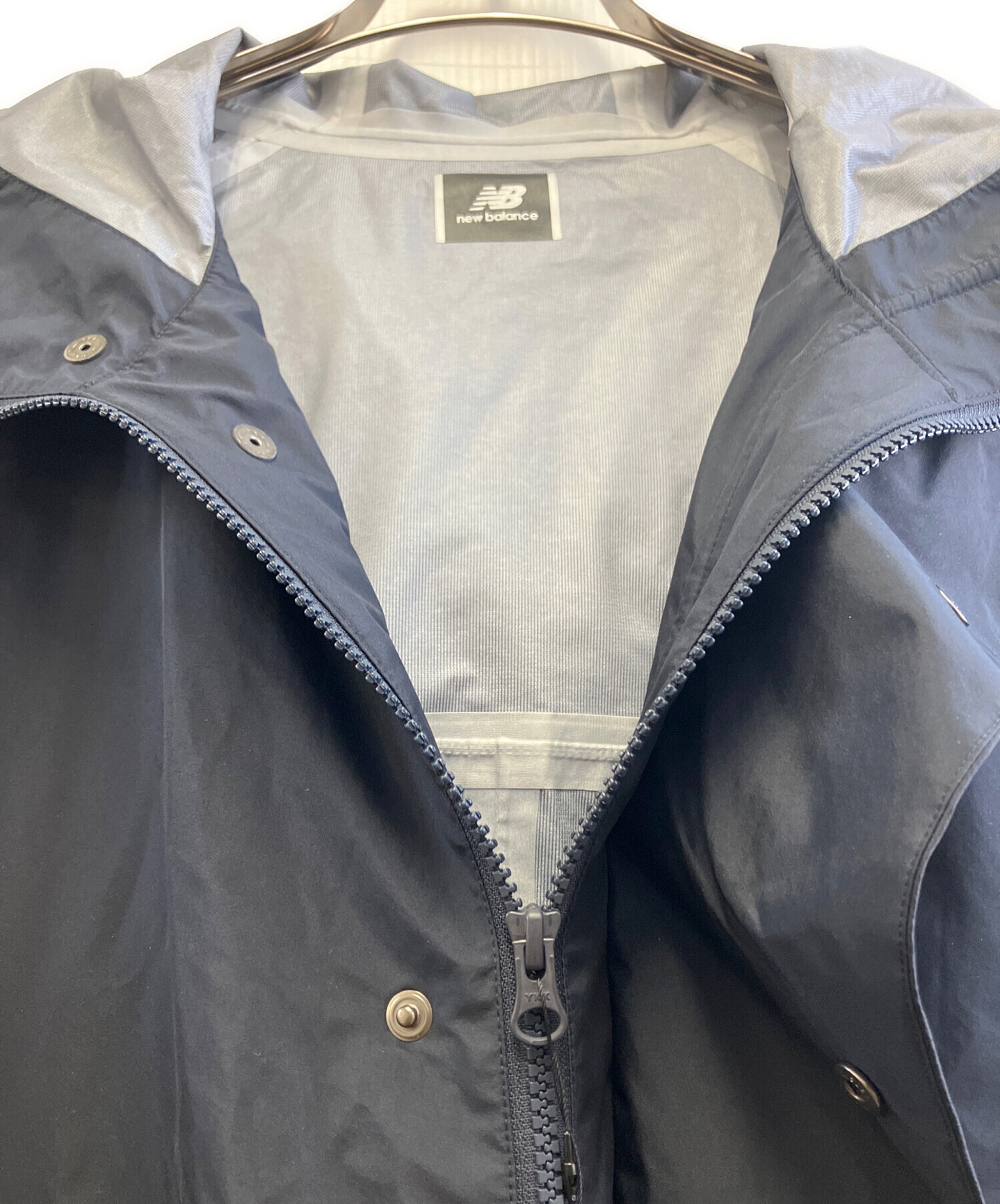 新品 New Balance ニューバランス ユーティリティコート　ネイビー 中古・古着通販】NEW BALANCE (ニューバランス) コート ネイビー