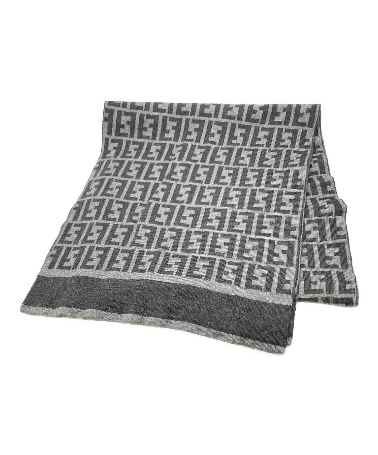 美品フェンディFENDI ロゴ入り グレー マフラー本物 中古・古着通販】FENDI (フェンディ) マフラー ブラック×グレー サイズ