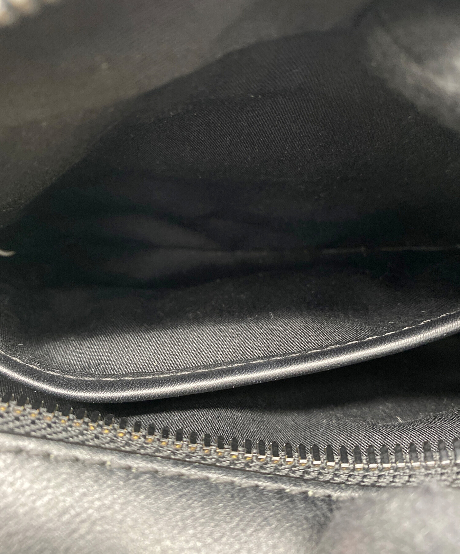 中古・古着通販】DIESEL (ディーゼル) エンボスロゴショルダーバッグ