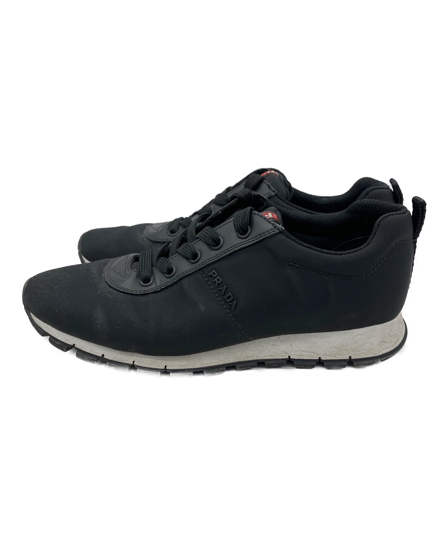 プラダスニーカー　35 1/2 中古・古着通販】PRADA (プラダ) スニーカー ブラック サイズ:5 1/2
