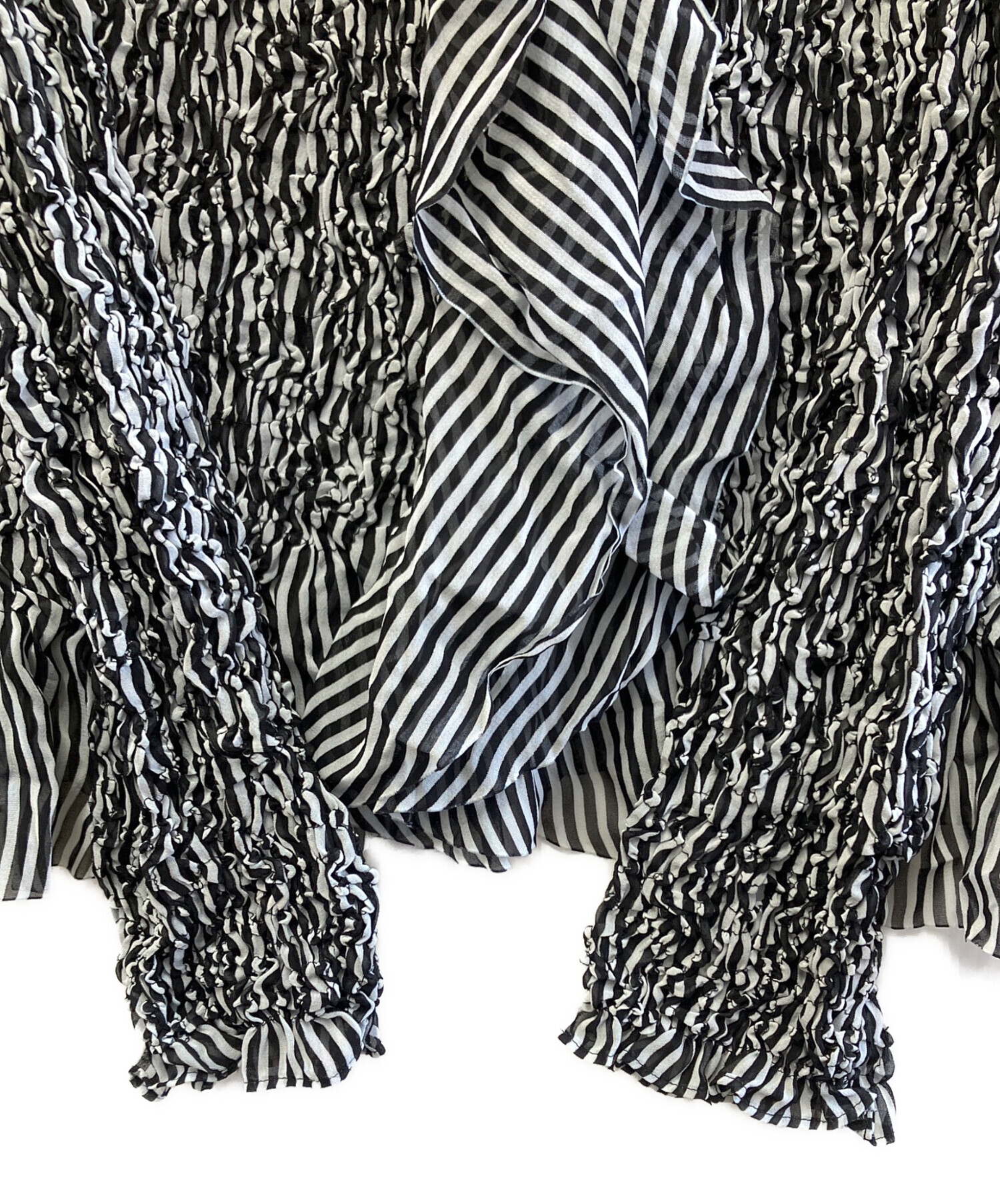 中古・古着通販】ISSEY MIYAKE FETE (イッセイミヤケフェット) 薄手