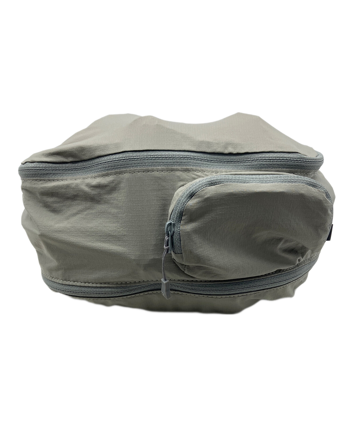 中古・古着通販】DAIWA (ダイワ) TECH TRAVEL EXPAND FANNY BAG グレー