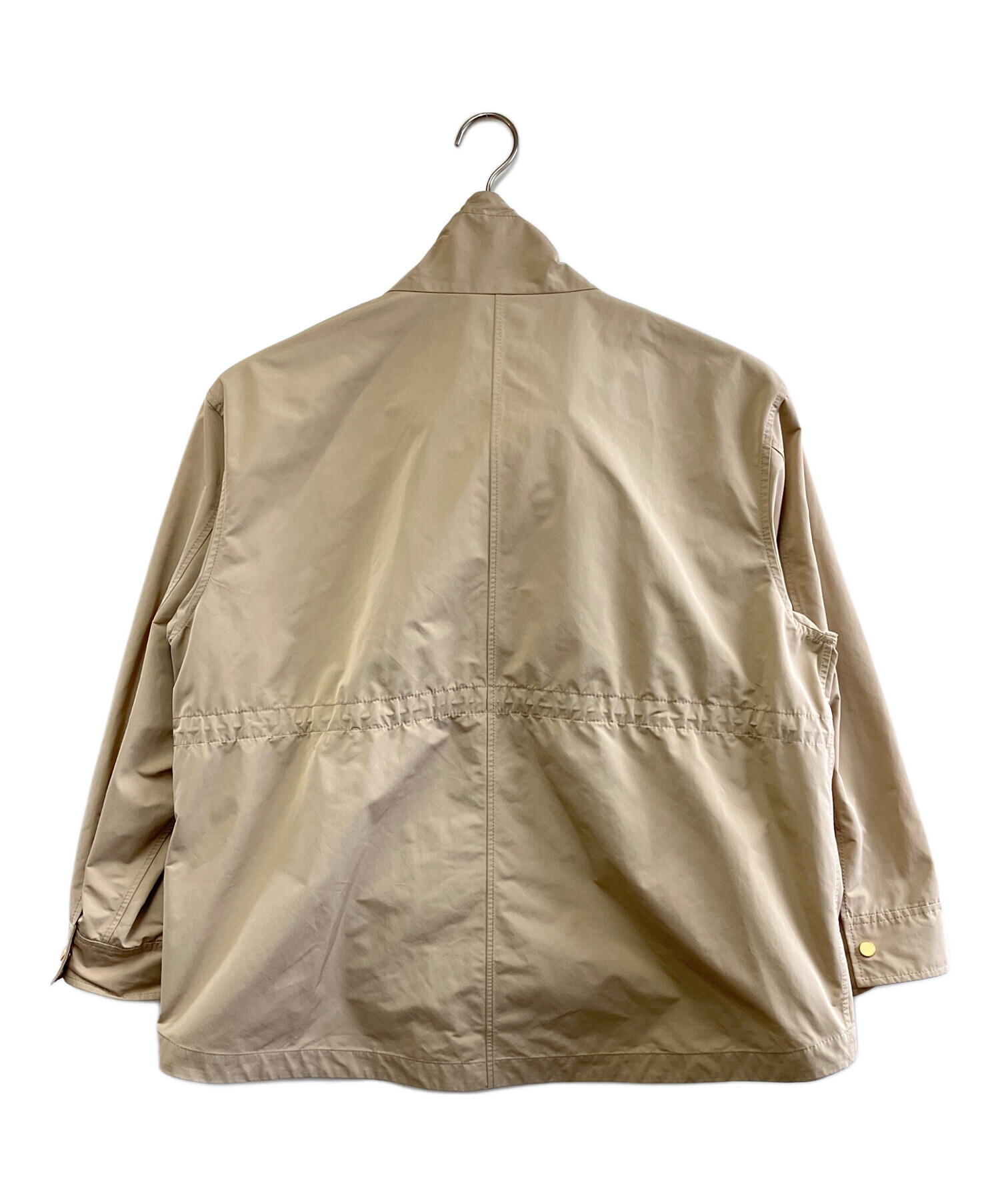 【23】中古美品theory luxe七分袖ノーカラージャケット ベージュ系38 中古・古着通販】23区 (ニジュウサンク) スタンドカラージャケット