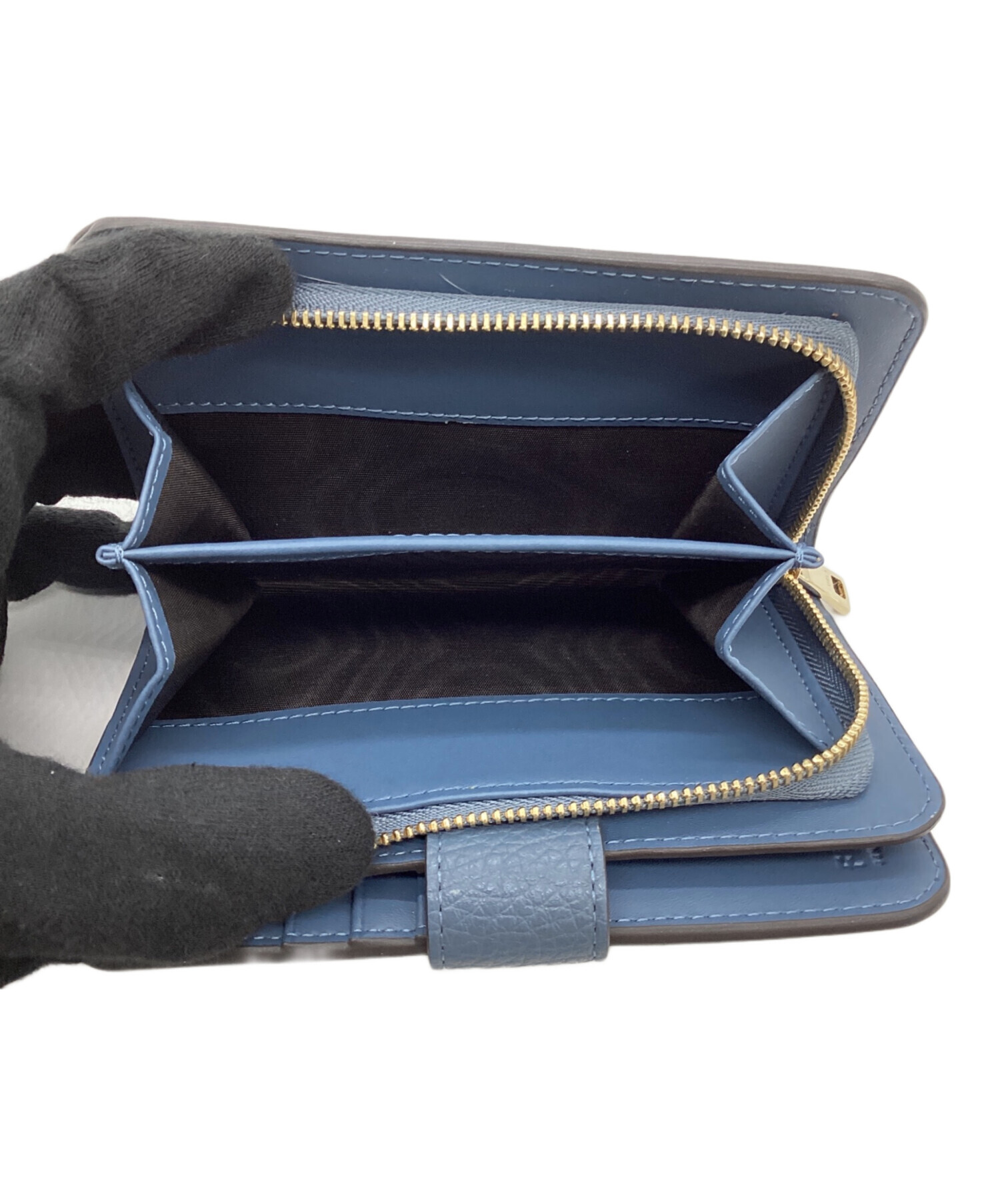 未使用フルラ★ホック2つ折りウォレット 折財布 クロスグレインレザー 本革 青緑 未使用フルラ☆ホック2つ折りウォレット 折財布 クロスグレインレザー