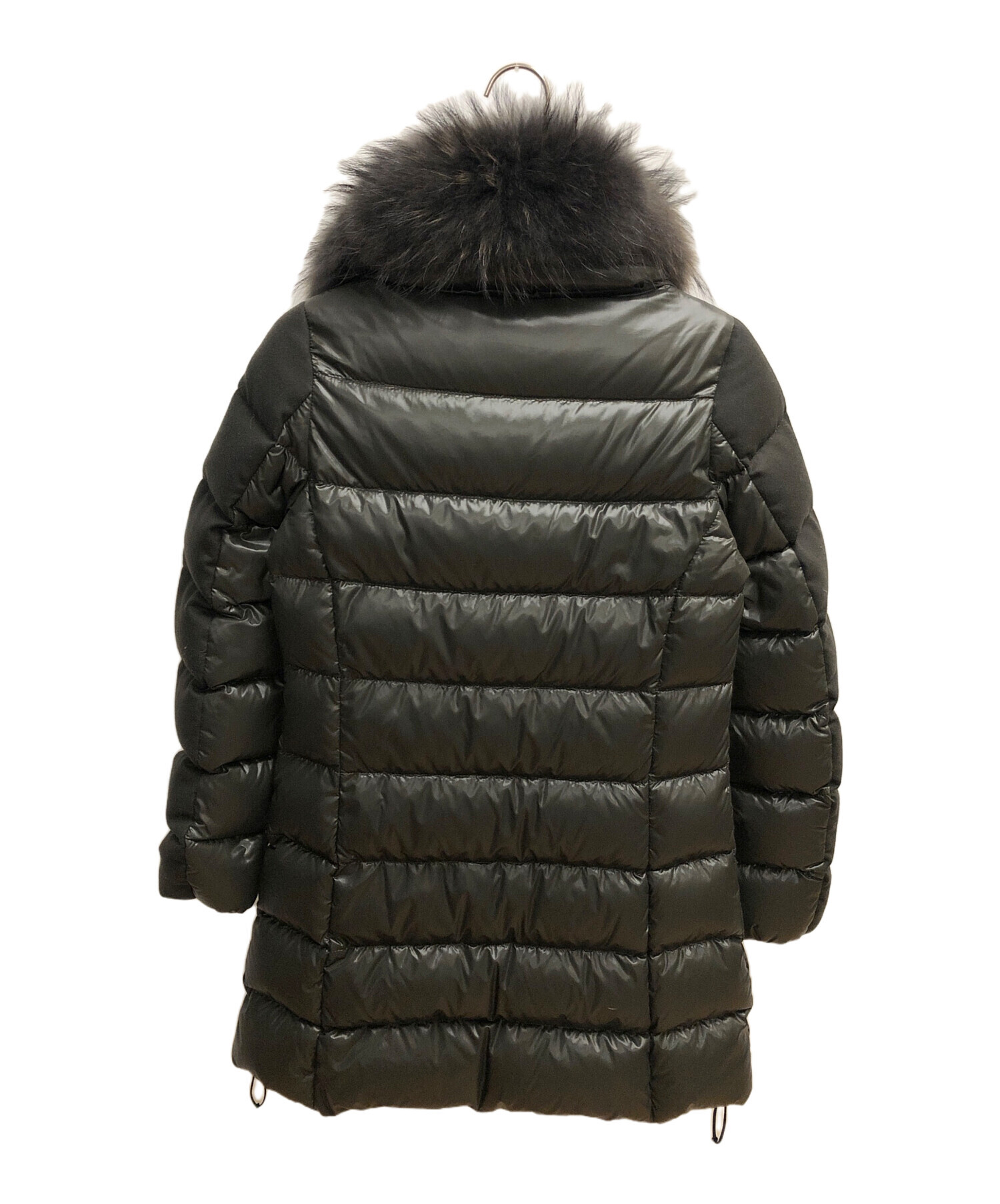 【良品】DUVETICA ダウンコート 40 PROCRI ブラック タヌキ 中古・古着通販】DUVETICA (デュベティカ) ダウンコート PROCRI カーキ