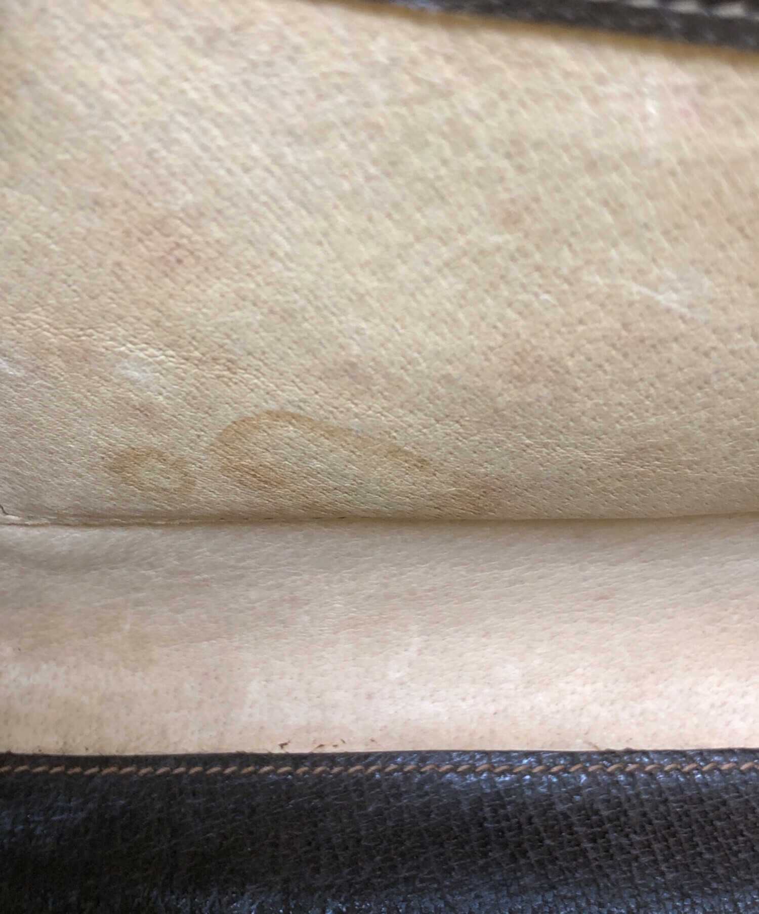 大型ヴィンテージ Gucci 35×55cm デスク事務用品二折図面書類ホルダー 中古・古着通販】GUCCI (グッチ) ヴィンテージショルダーバッグ OLD