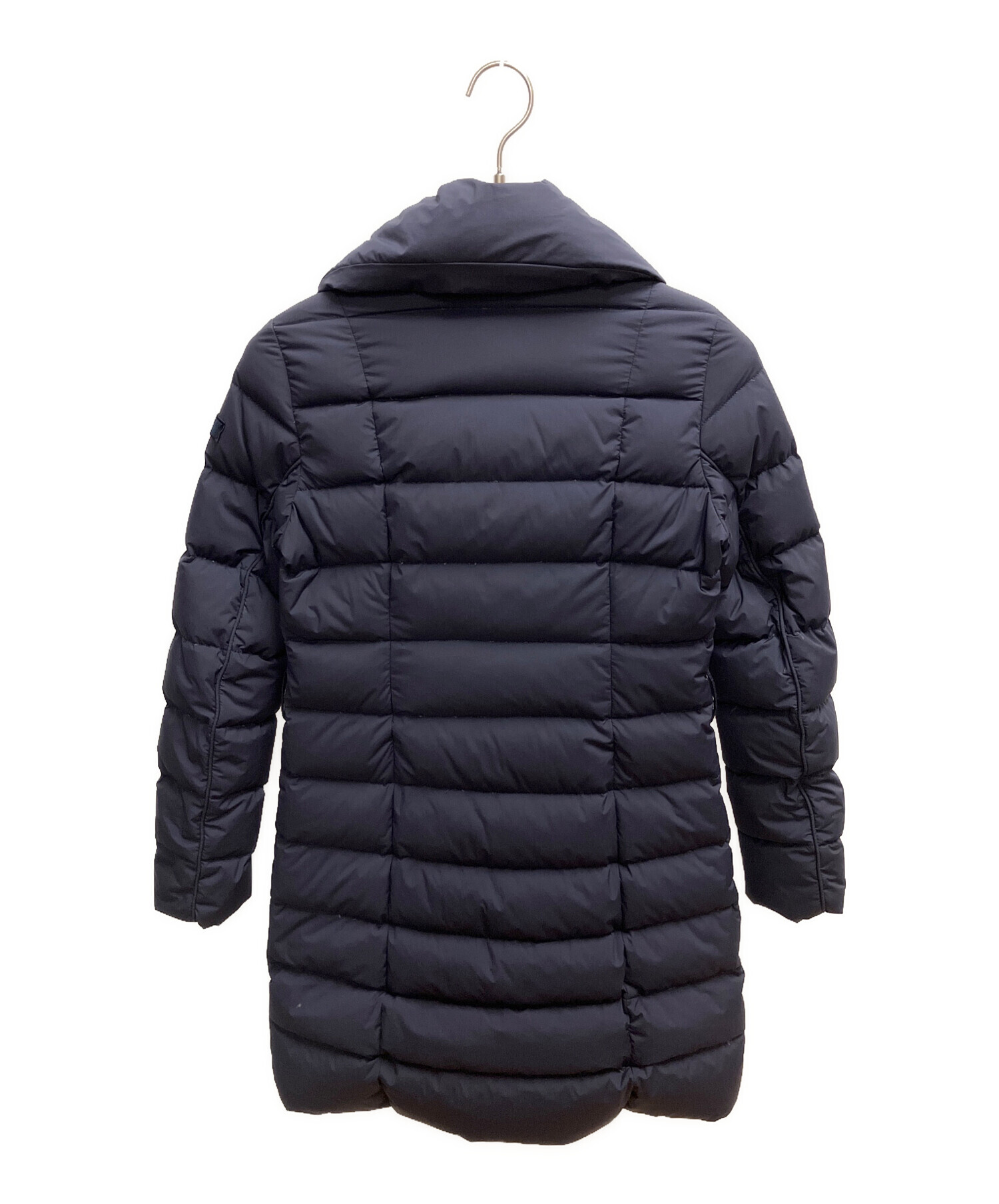 中古・古着通販】TATRAS (タトラス) ダウンコート ネイビー 中古・古着通販】TATRAS (タトラス) ダウンコート ネイビー
