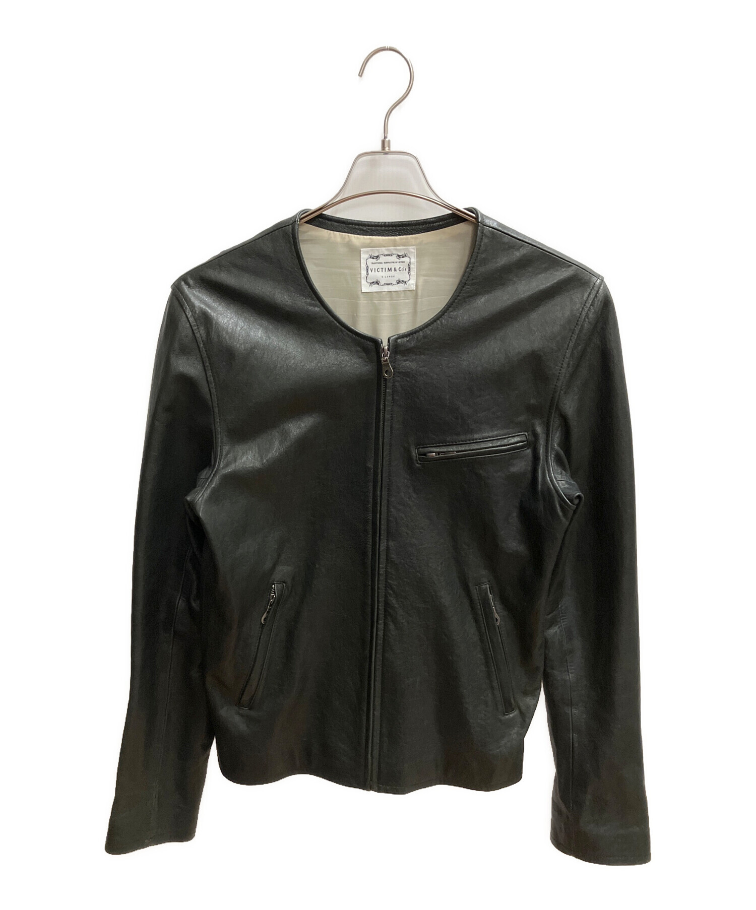 VICTIM レザージャケット XLサイズ 中古・古着通販】VICTIM (ヴィクティム) レザーノーカラーライダース