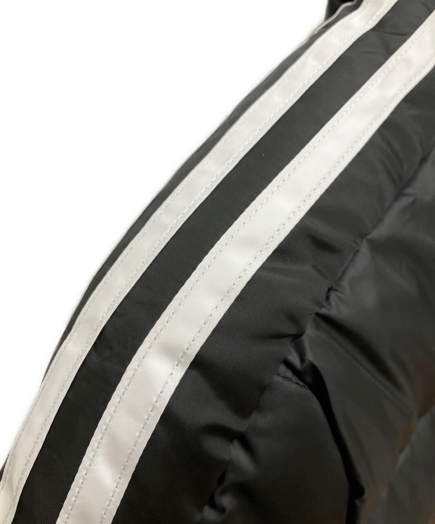 中古・古着通販】adidas (アディダス) ブラック エッセンシャルズ 