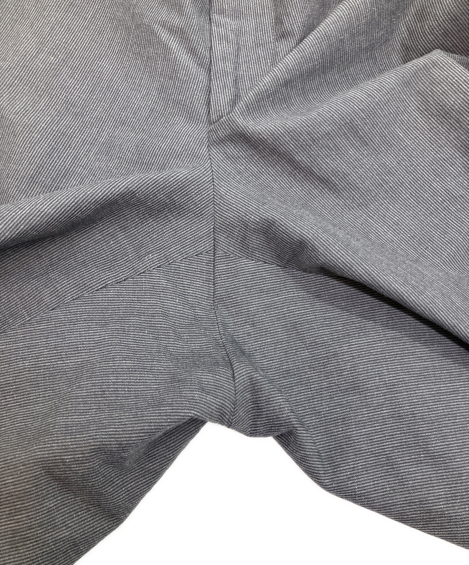 HERMES グレー スラックス 毛100% HERMES グレー スラックス 毛100% HERMES(エルメス) タック