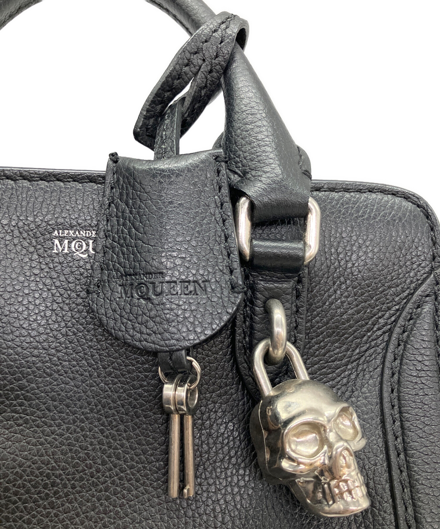 新品、未使用アレキサンダーマックイーンハンドバッグ 中古・古着通販】ALEXANDER McQUEEN (アレキサンダーマックイーン