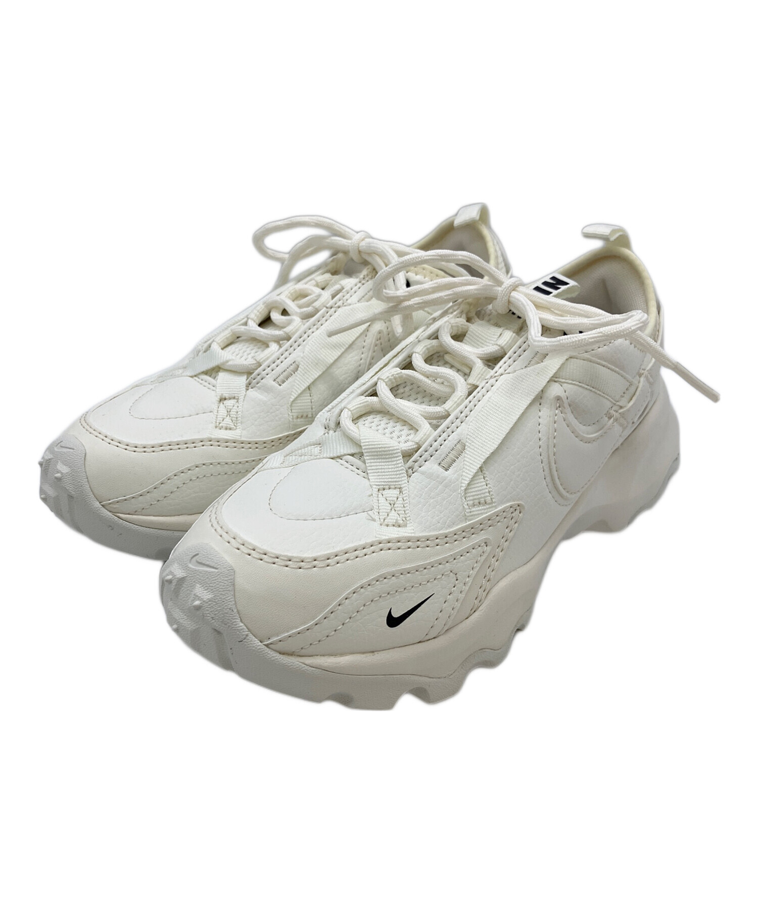 中古・古着通販】NIKE (ナイキ) TC 7900 ホワイト サイズ:SIZE 23cm 未 