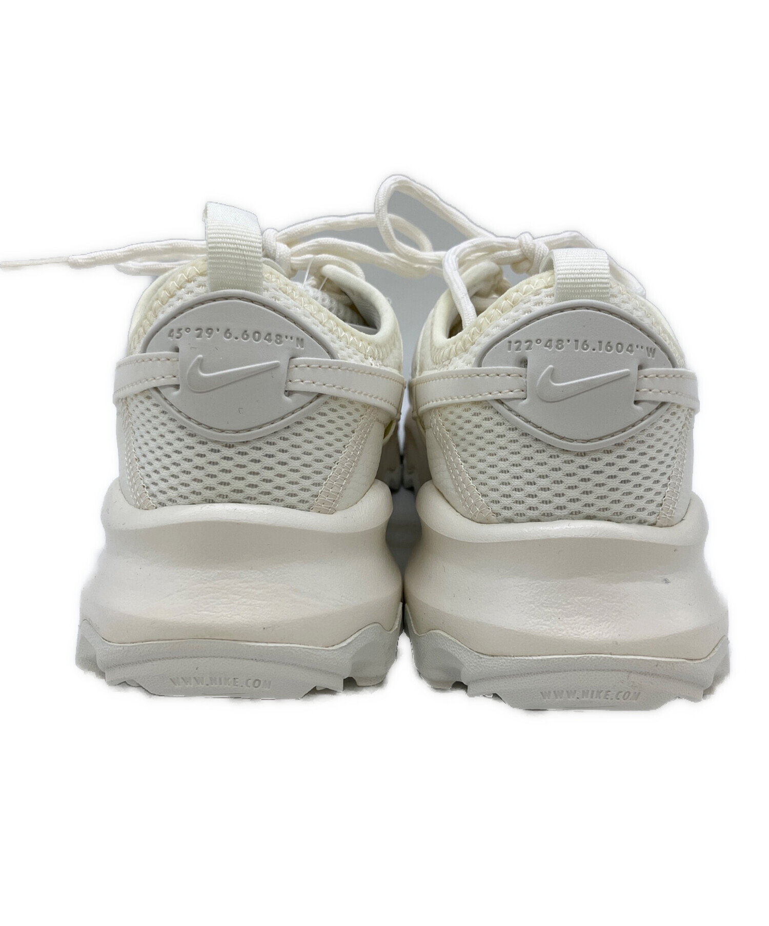 中古・古着通販】NIKE (ナイキ) TC 7900 ホワイト サイズ:SIZE 23cm 未 