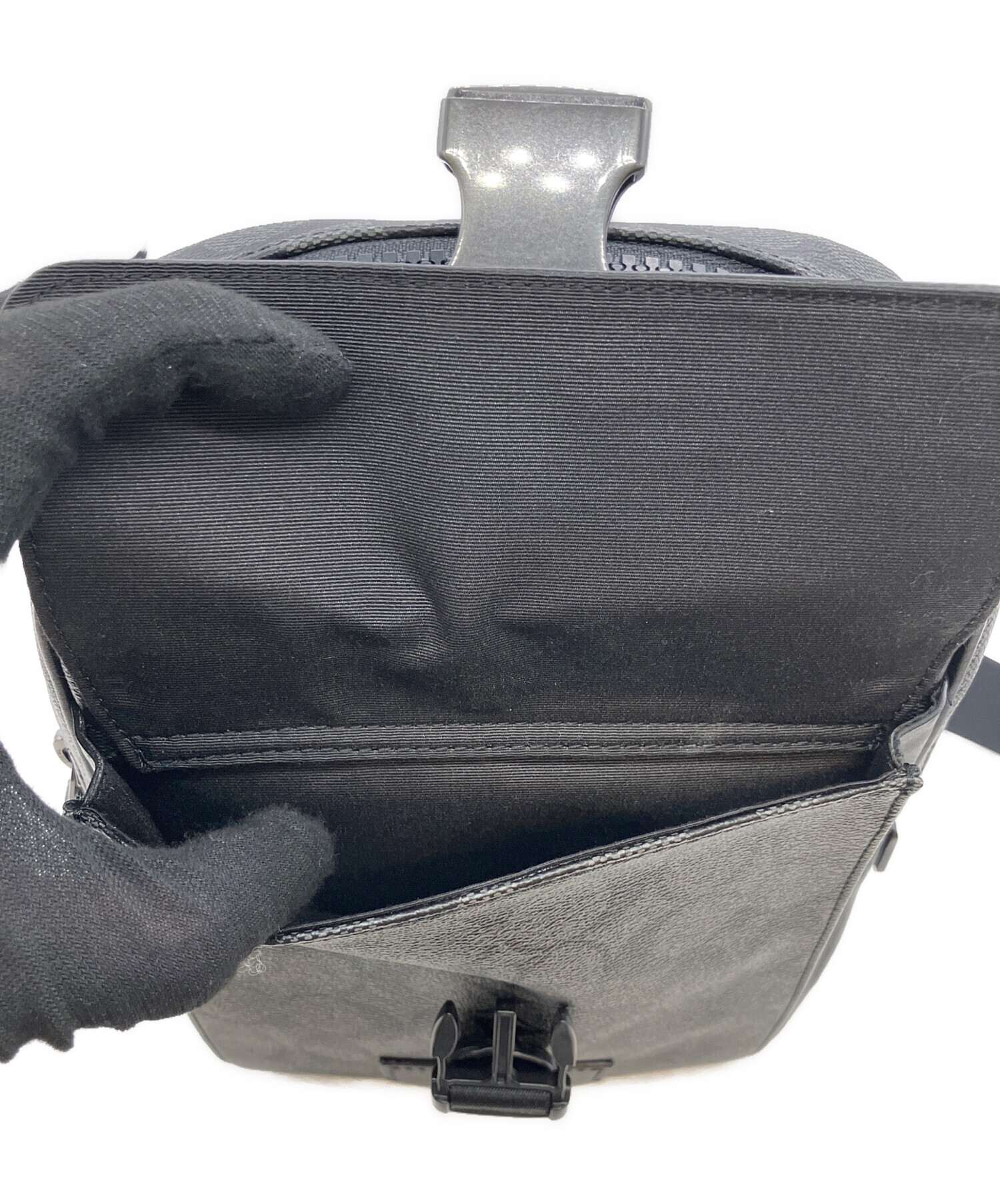 中古・古着通販】COACH (コーチ) シグネチャー ボディーバッグ グレー