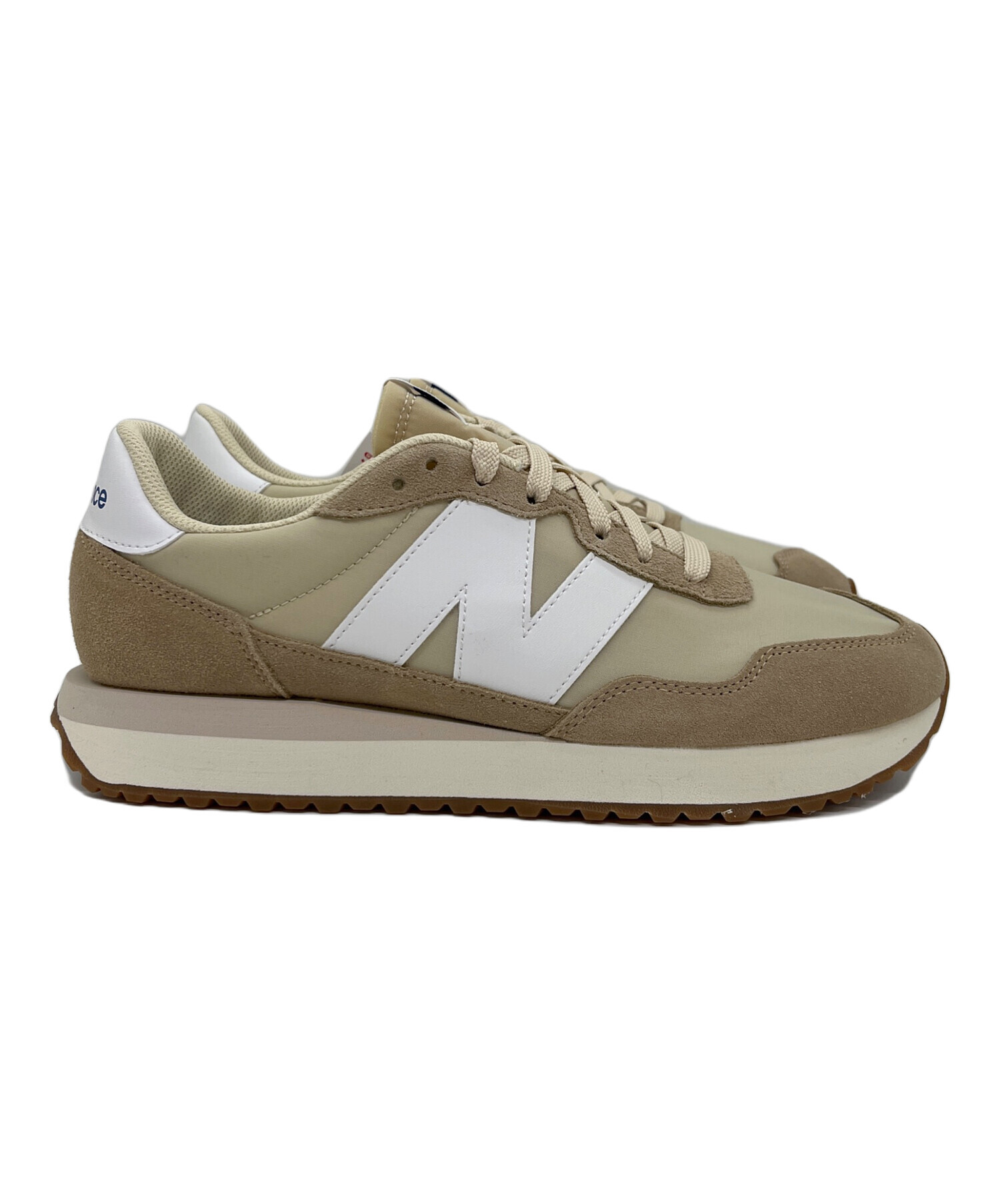 new balance ベージュ プリーツスカート サイズ2 中古・古着通販】NEW BALANCE (ニューバランス) スニーカー ベージュ