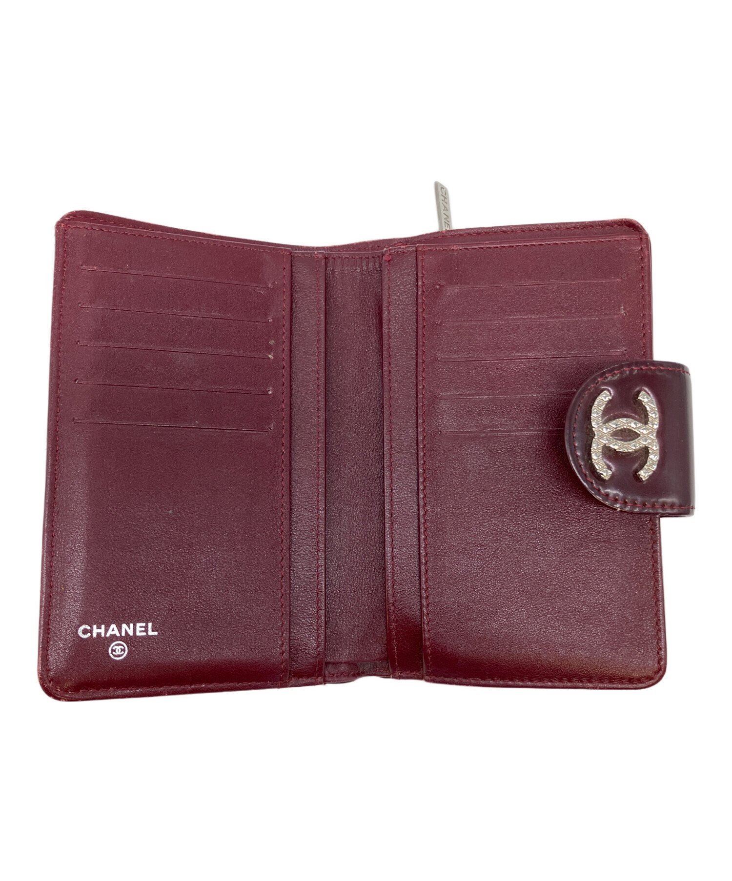 CHANEL 二つ折り財布 ワインレッド 中古・古着通販】CHANEL (シャネル) 2つ折り財布 ワインレッド