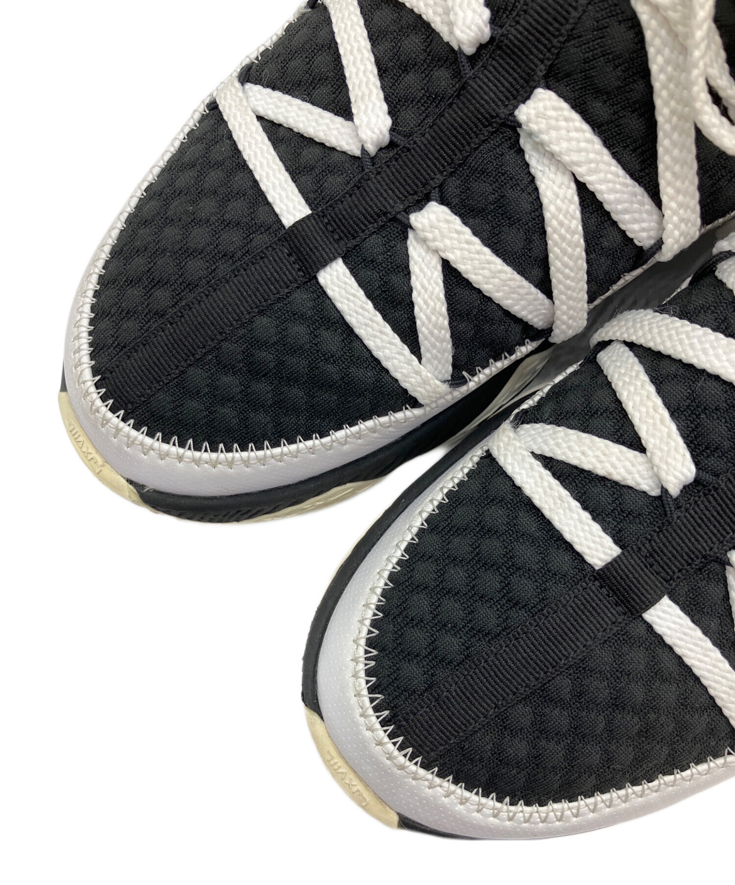 中古・古着通販】NIKE (ナイキ) LEBRON 17 LOW ホワイト×ブラック