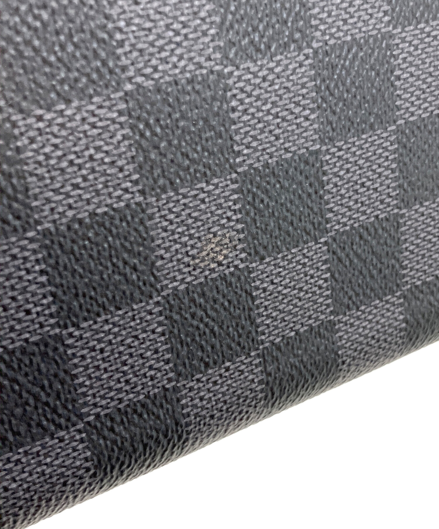 値下げ48000→35000円ブラックレザー ダミエパターンケース 中古・古着通販】LOUIS VUITTON (ルイ ヴィトン) ダミエ・グラフィット