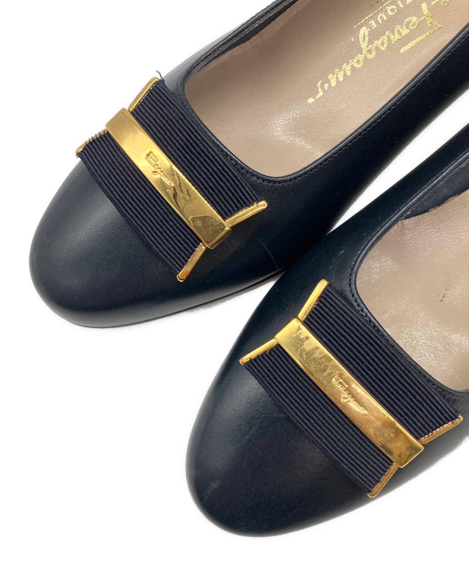 サルヴァトーレフェラガモ  パンプス ネイビー  Salvatore Ferragamo 5 1/2 B パンプス 中古・古着通販】Salvatore Ferragamo (サルヴァトーレ フェラガモ