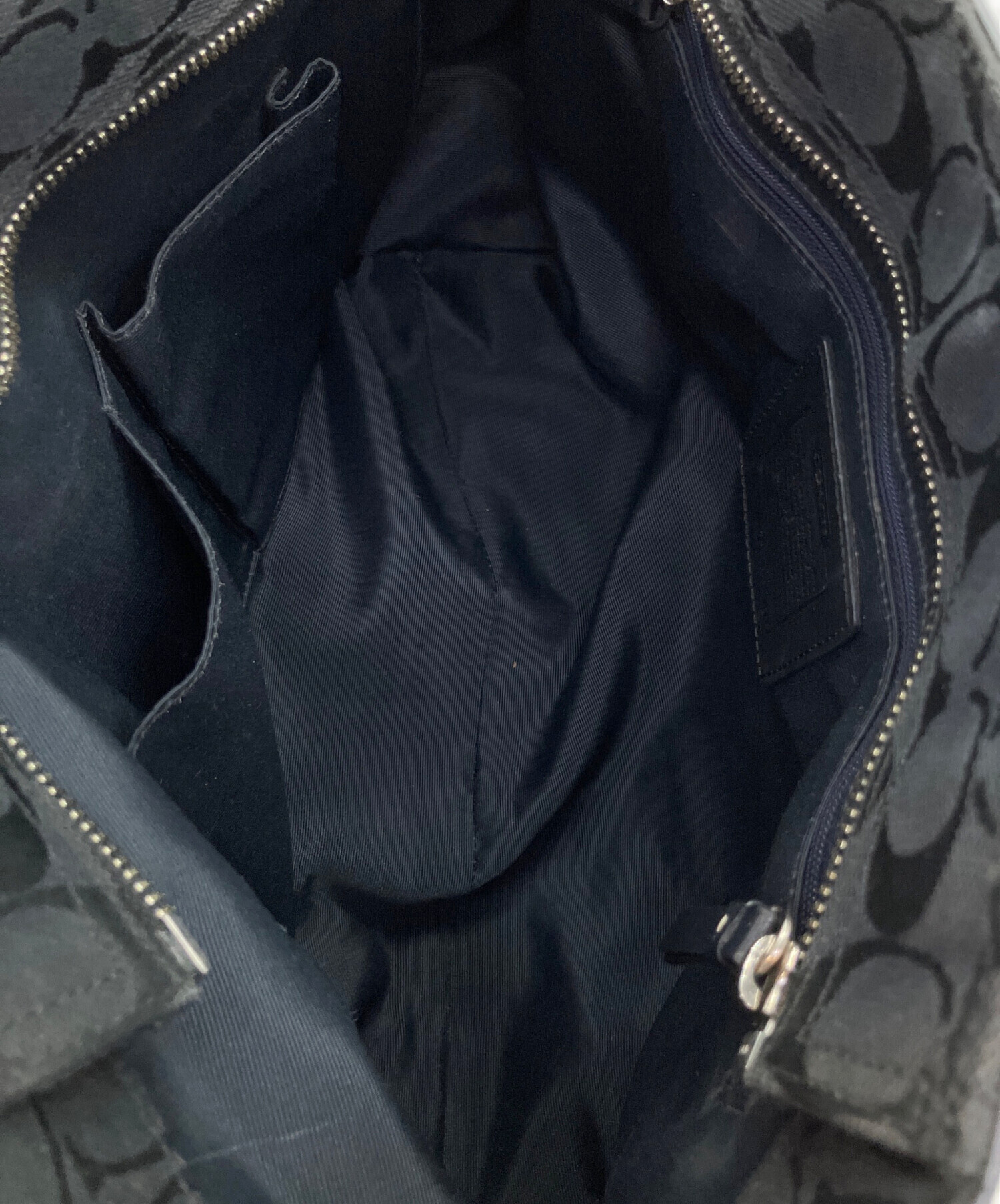 COACH シグネチャーコレクション　ハンドバッグ　ブラック　新品未使用 コーチ アウトレット ショルダーバッグ レディース シグネチャー